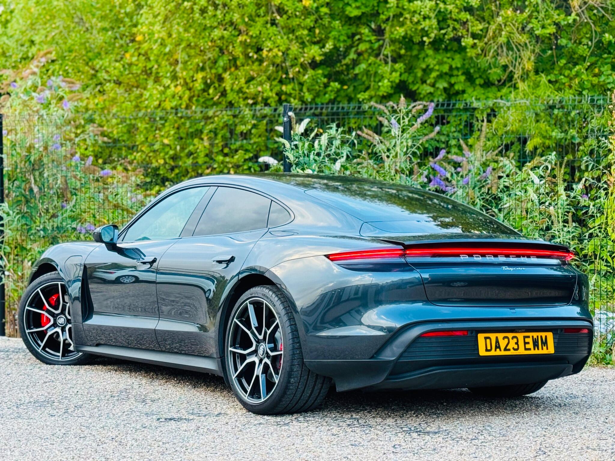 Porsche Taycan view 43