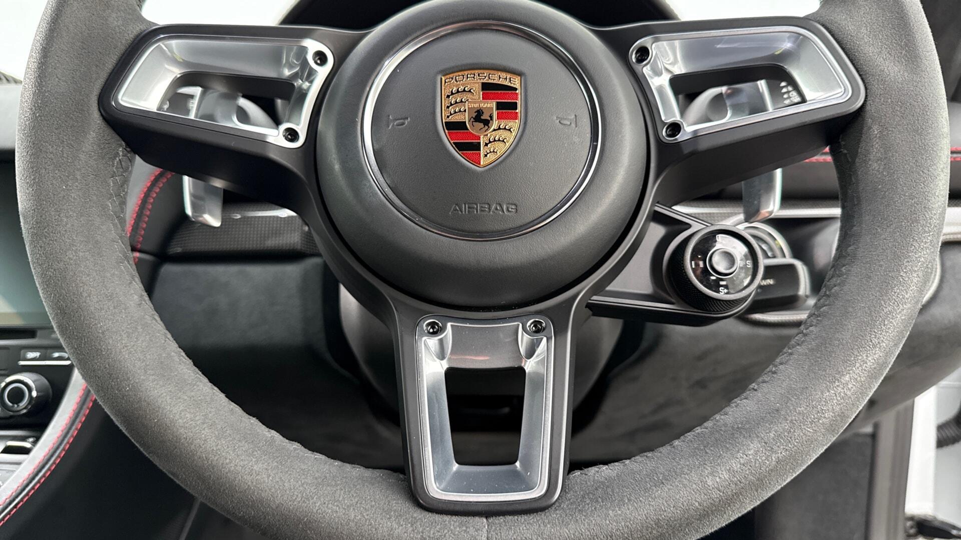 Porsche Cayman view 30