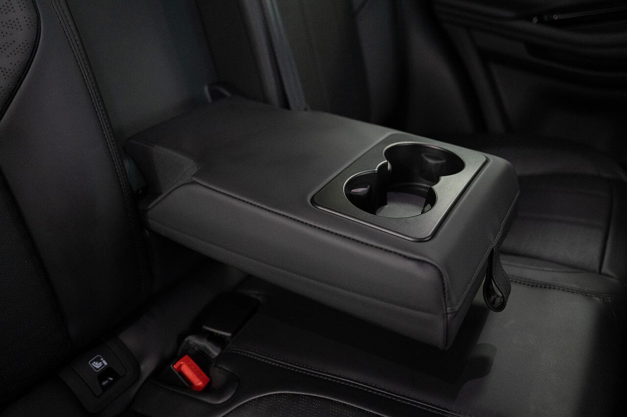 Land Rover Range Rover Evoque view 31