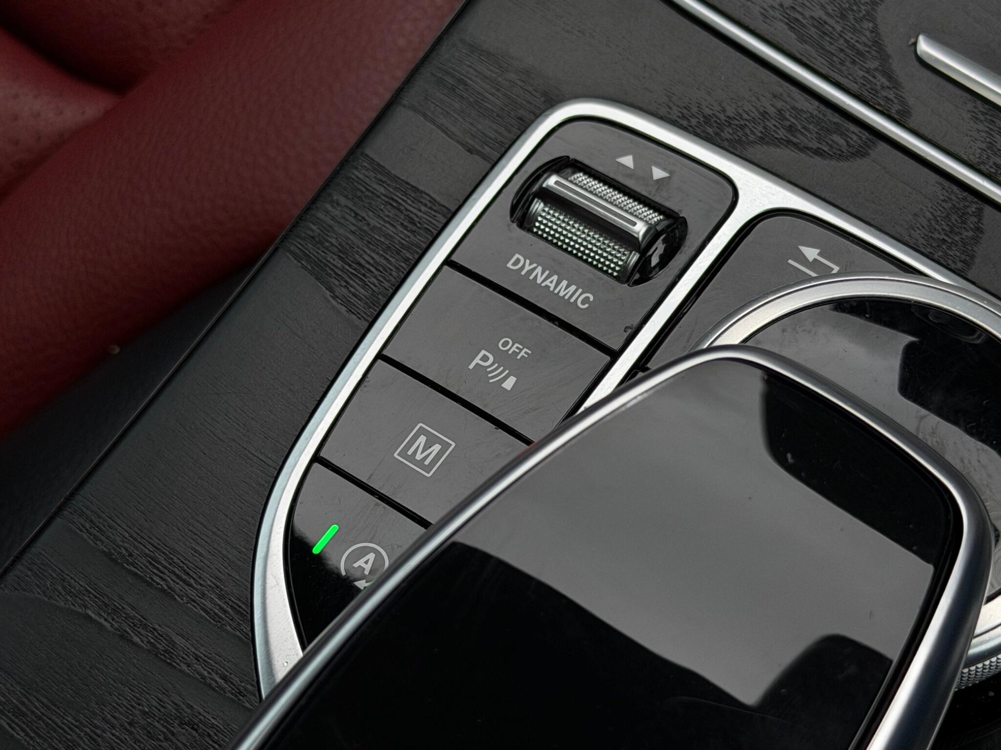 Mercedes-Benz GLC view 20