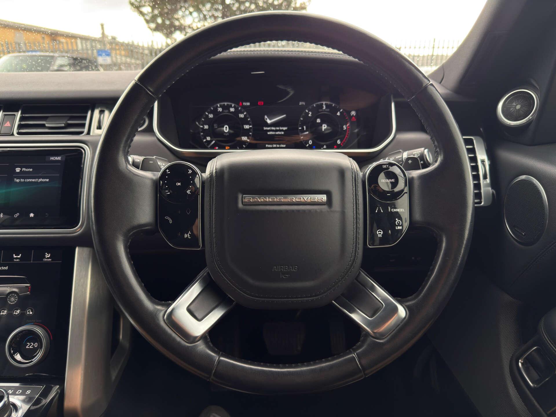 Land Rover Range Rover view 55