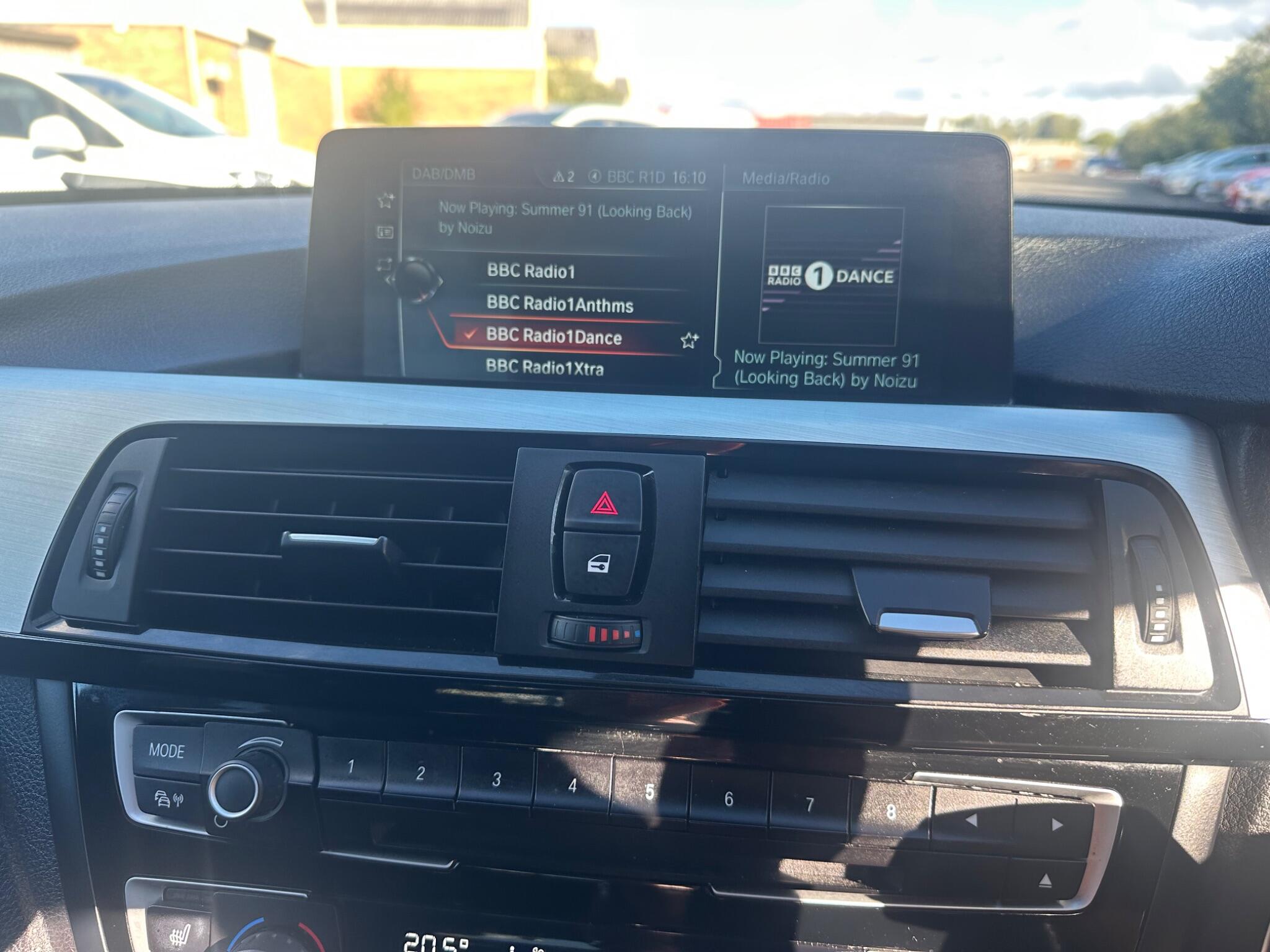 BMW 4 Series view 22