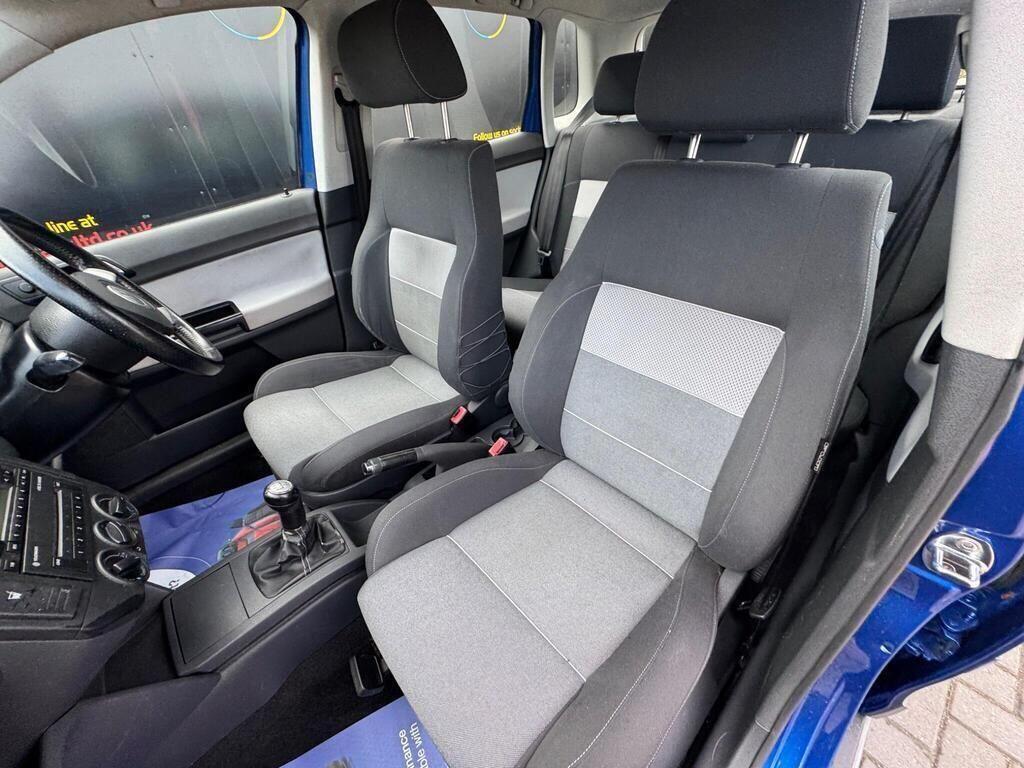 Volkswagen Polo view 18