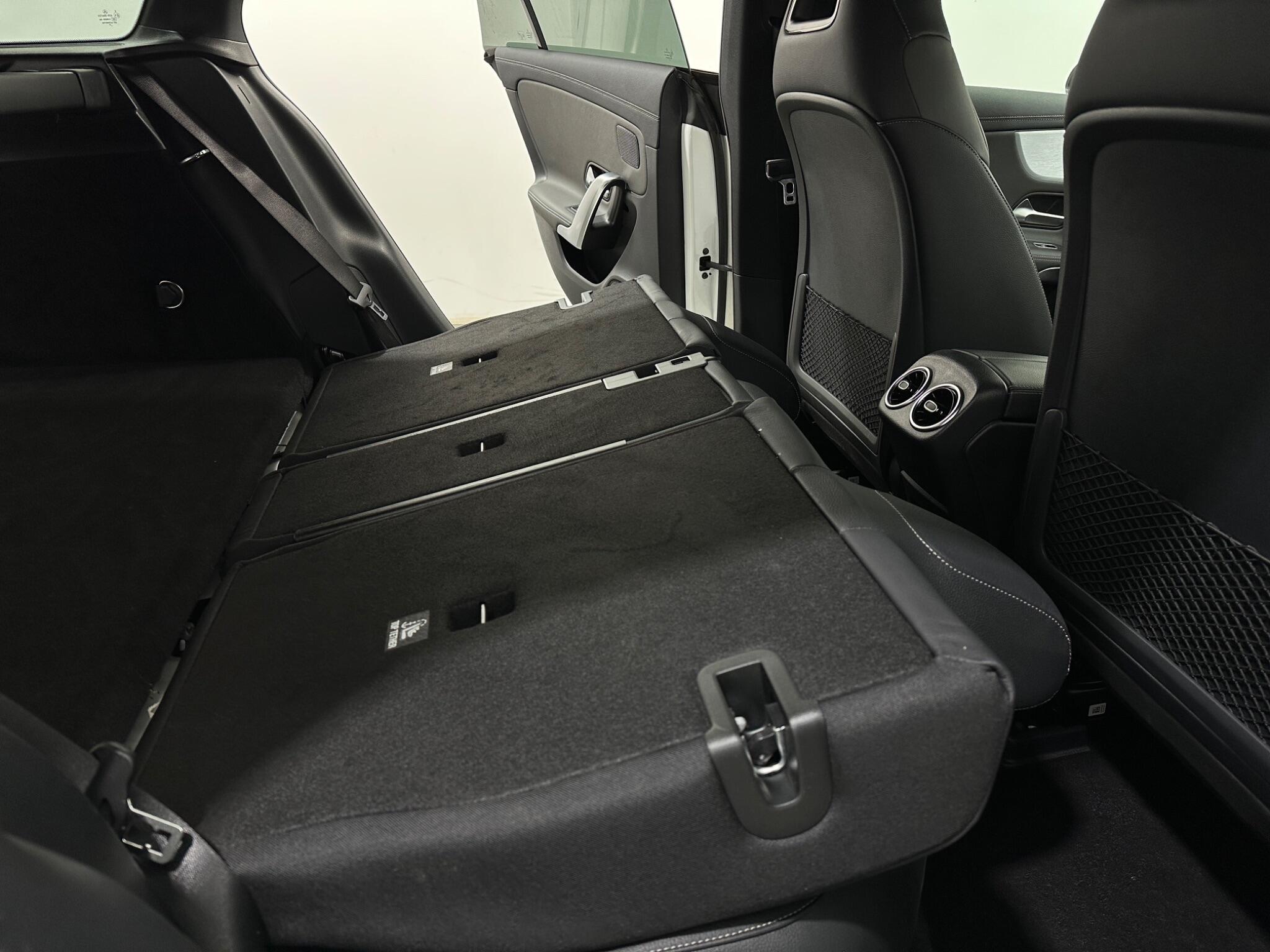 Mercedes-Benz Cla view 48