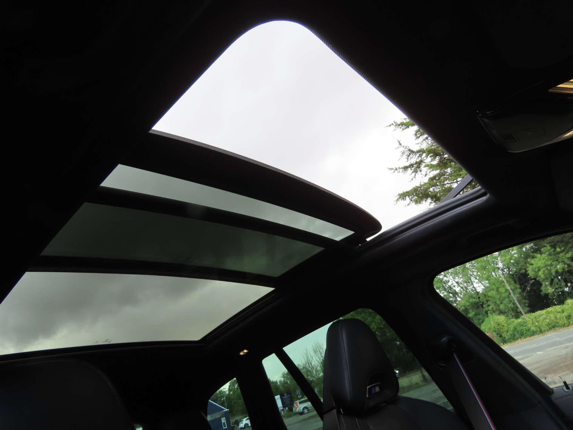 BMW X3 M view 20