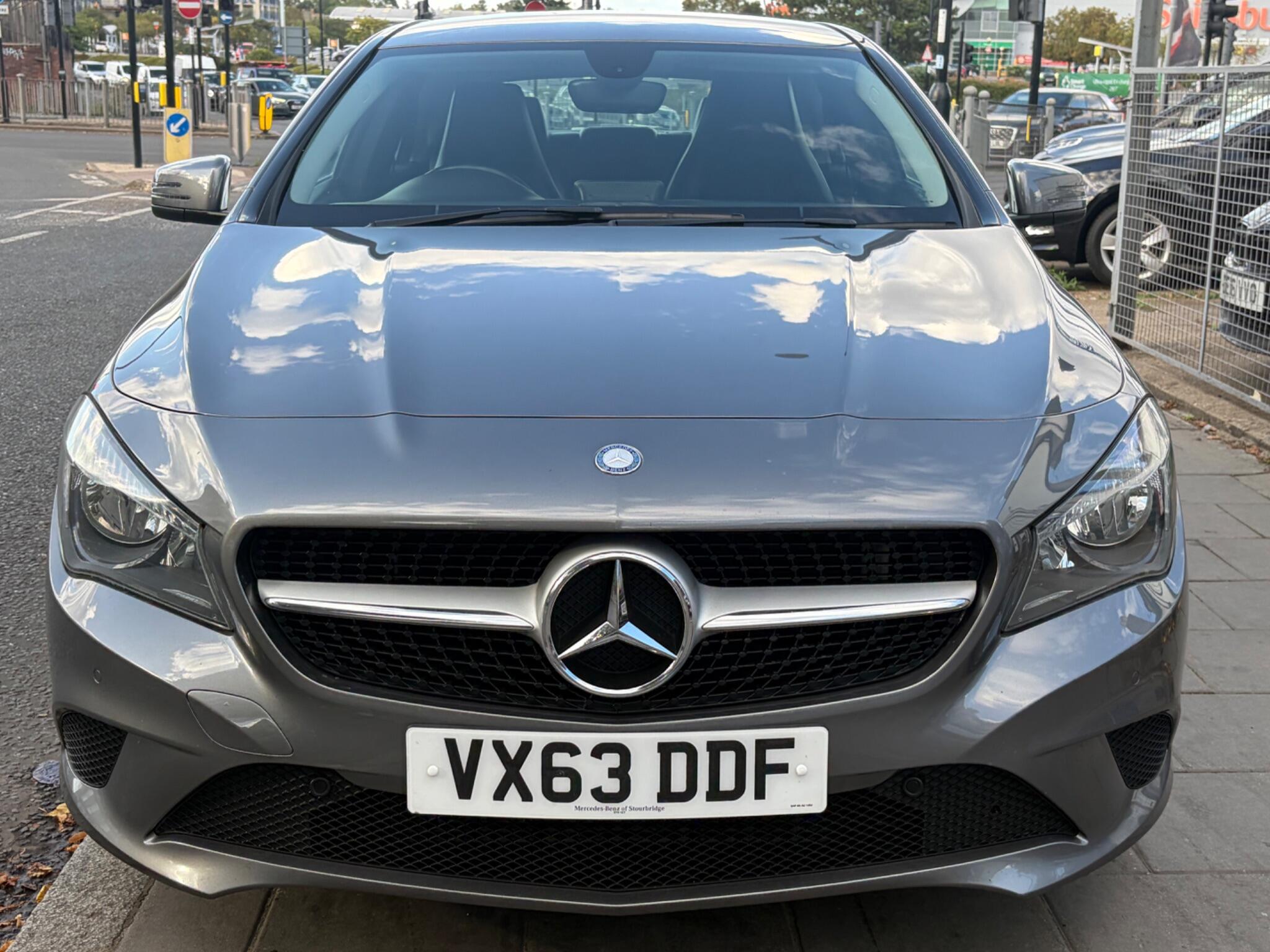 Mercedes-Benz Cla view 8