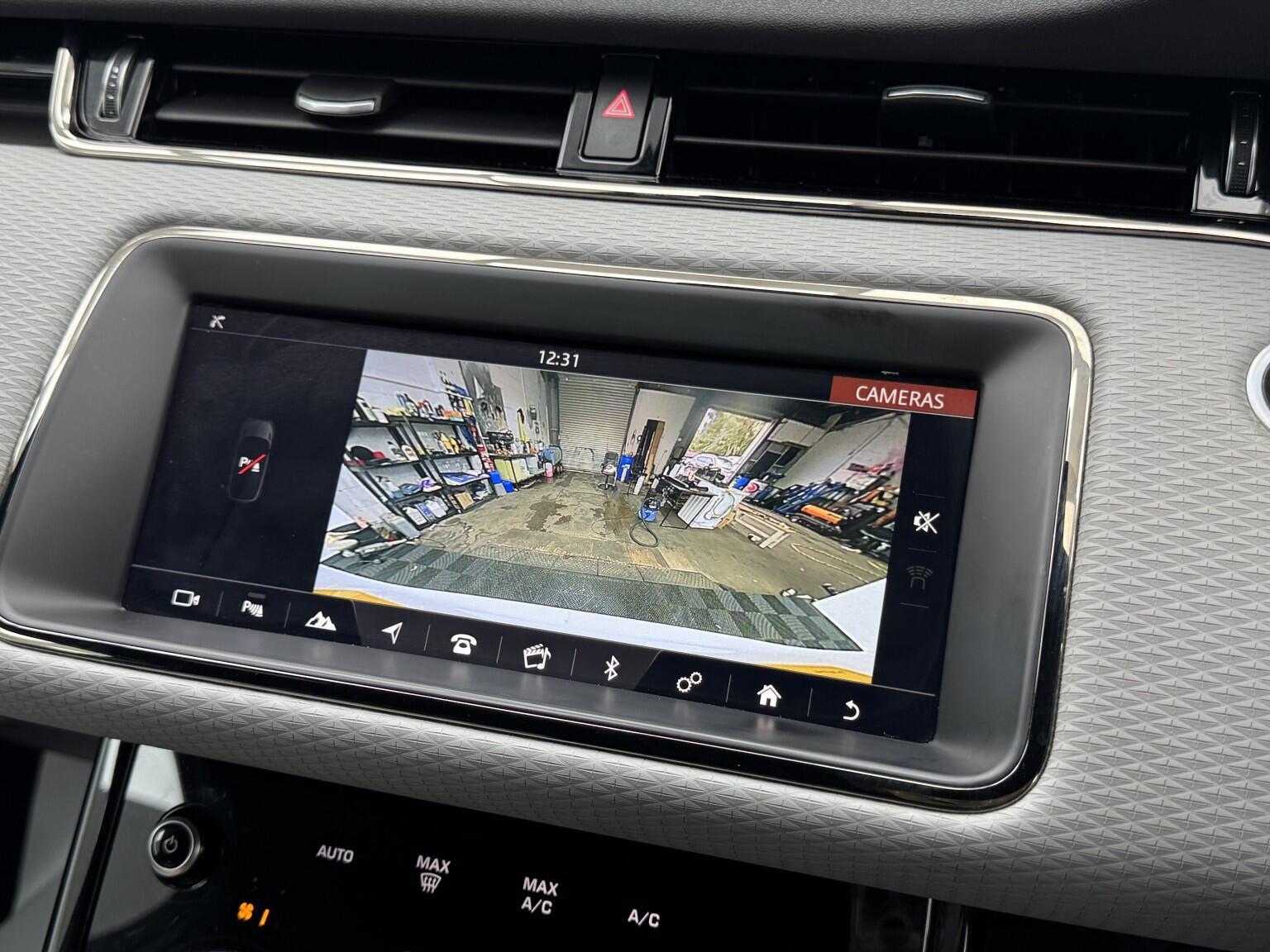 Land Rover Range Rover Evoque view 29