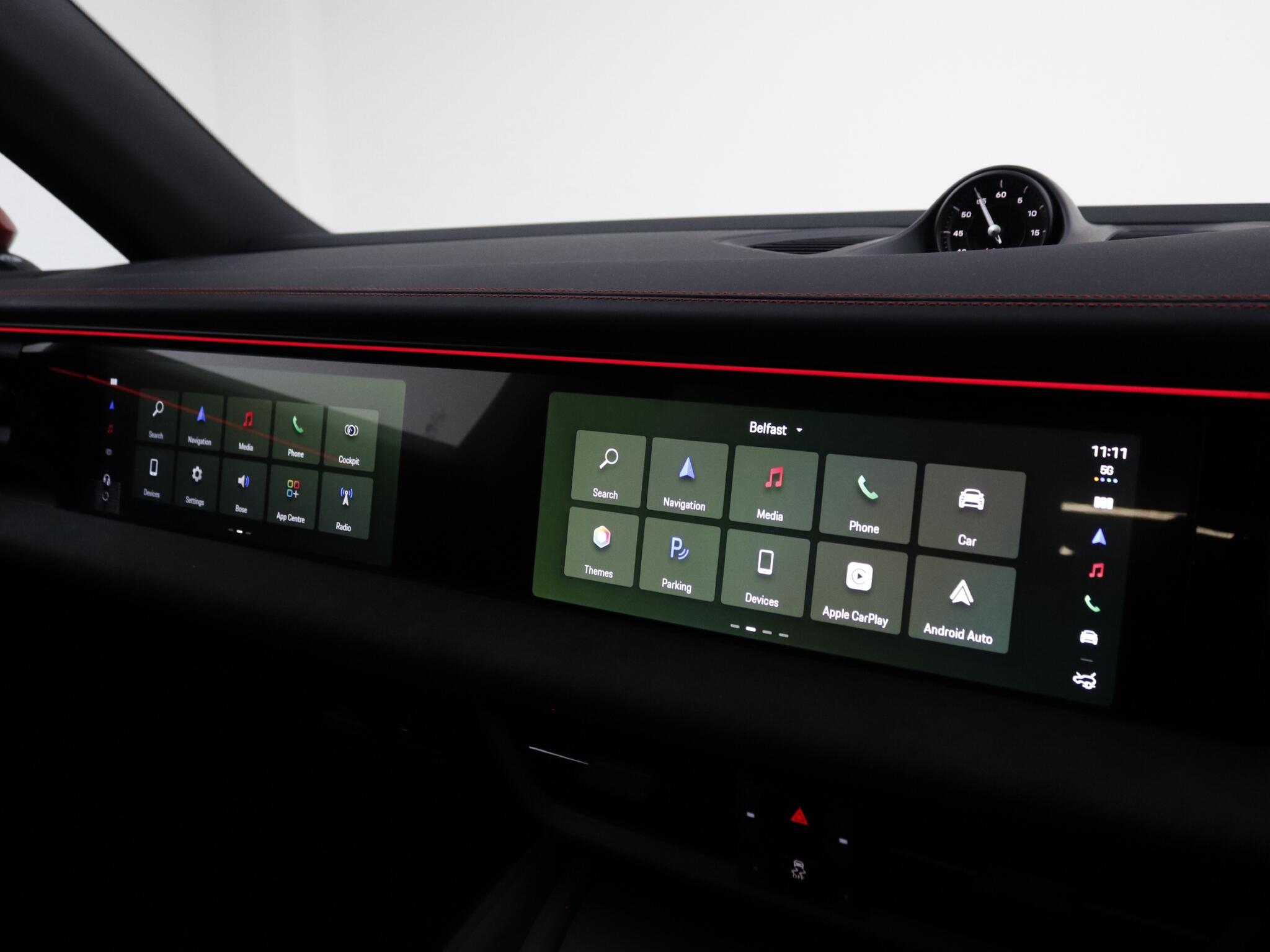 Porsche Macan view 39
