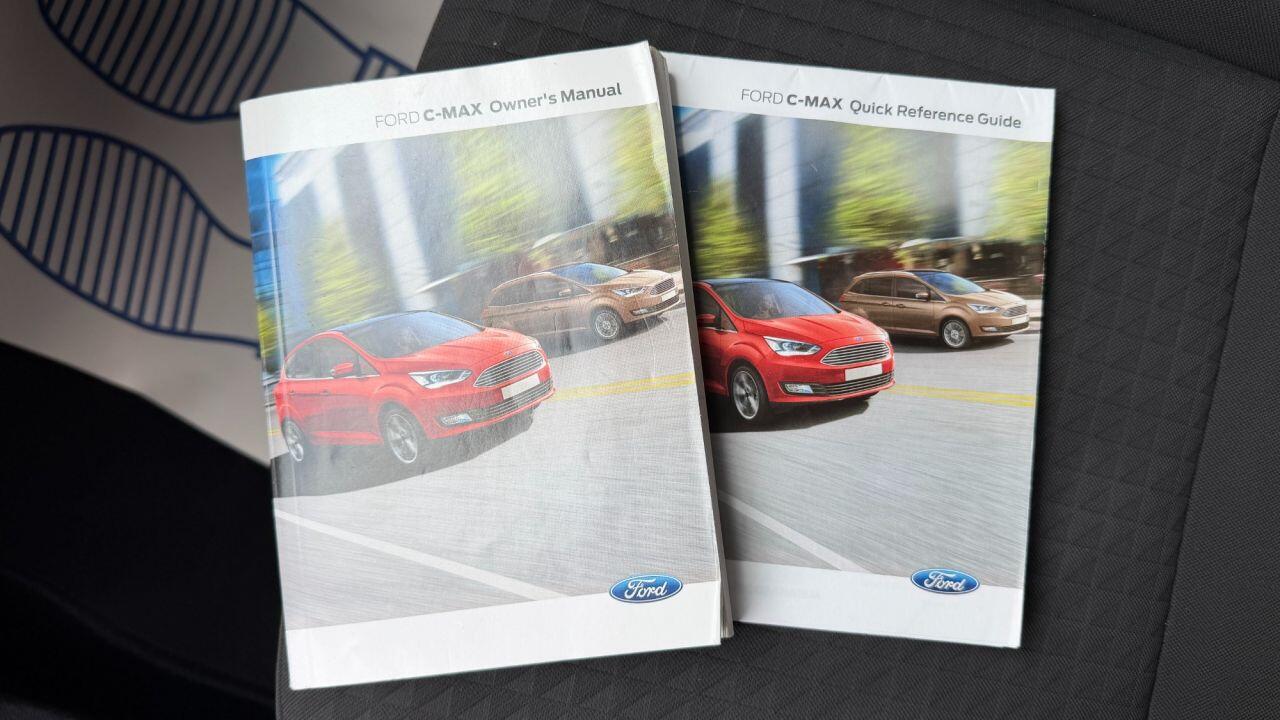 Ford C-Max view 43