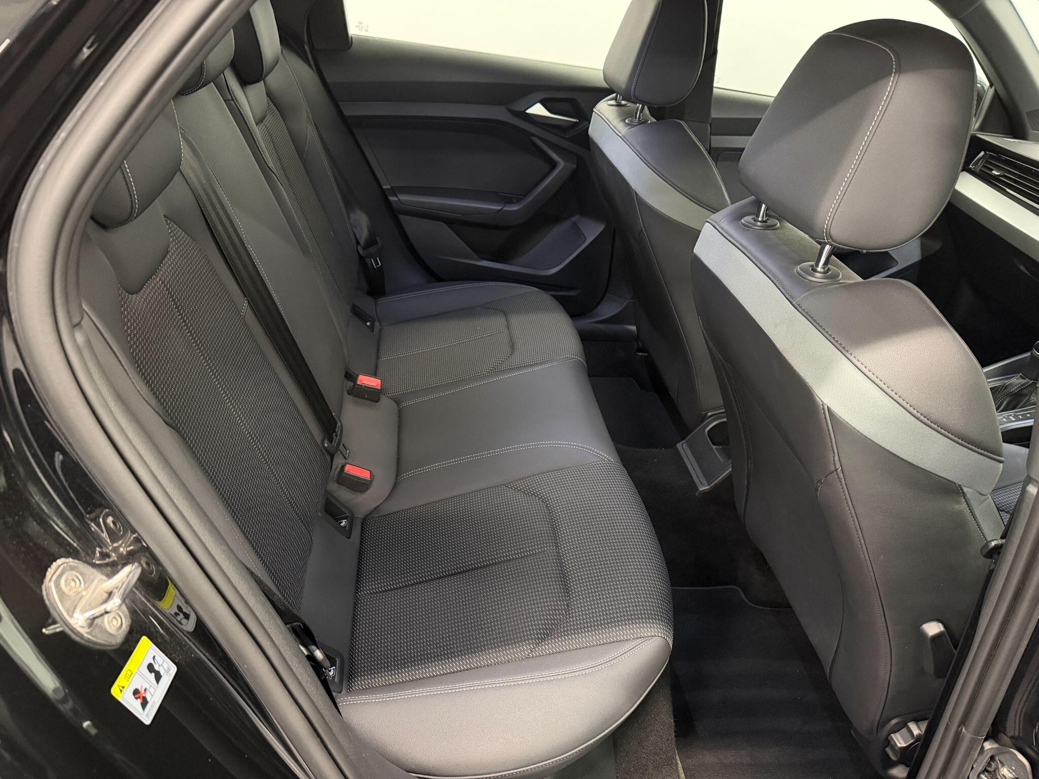 Audi A1 view 11