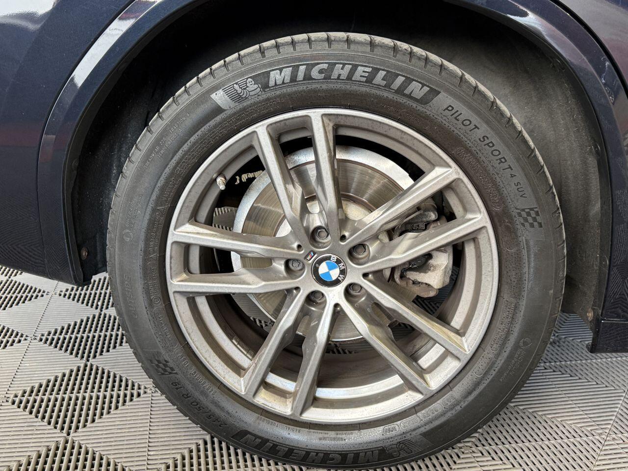BMW X3 view 20