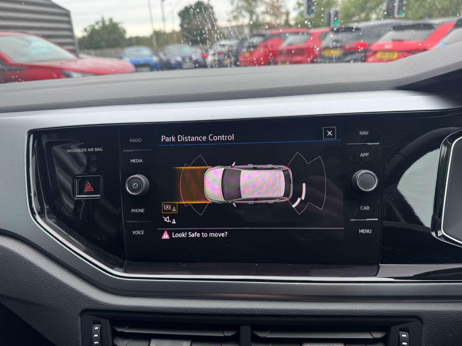 Volkswagen Polo view 24