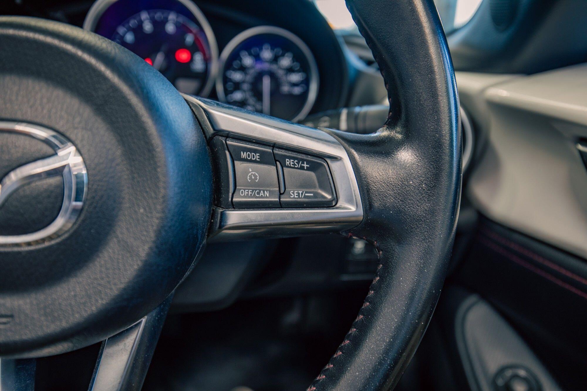 Mazda MX-5 view 10