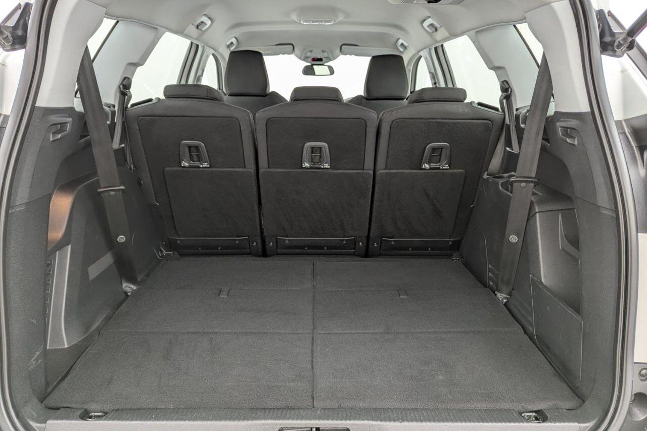Peugeot 5008 view 25