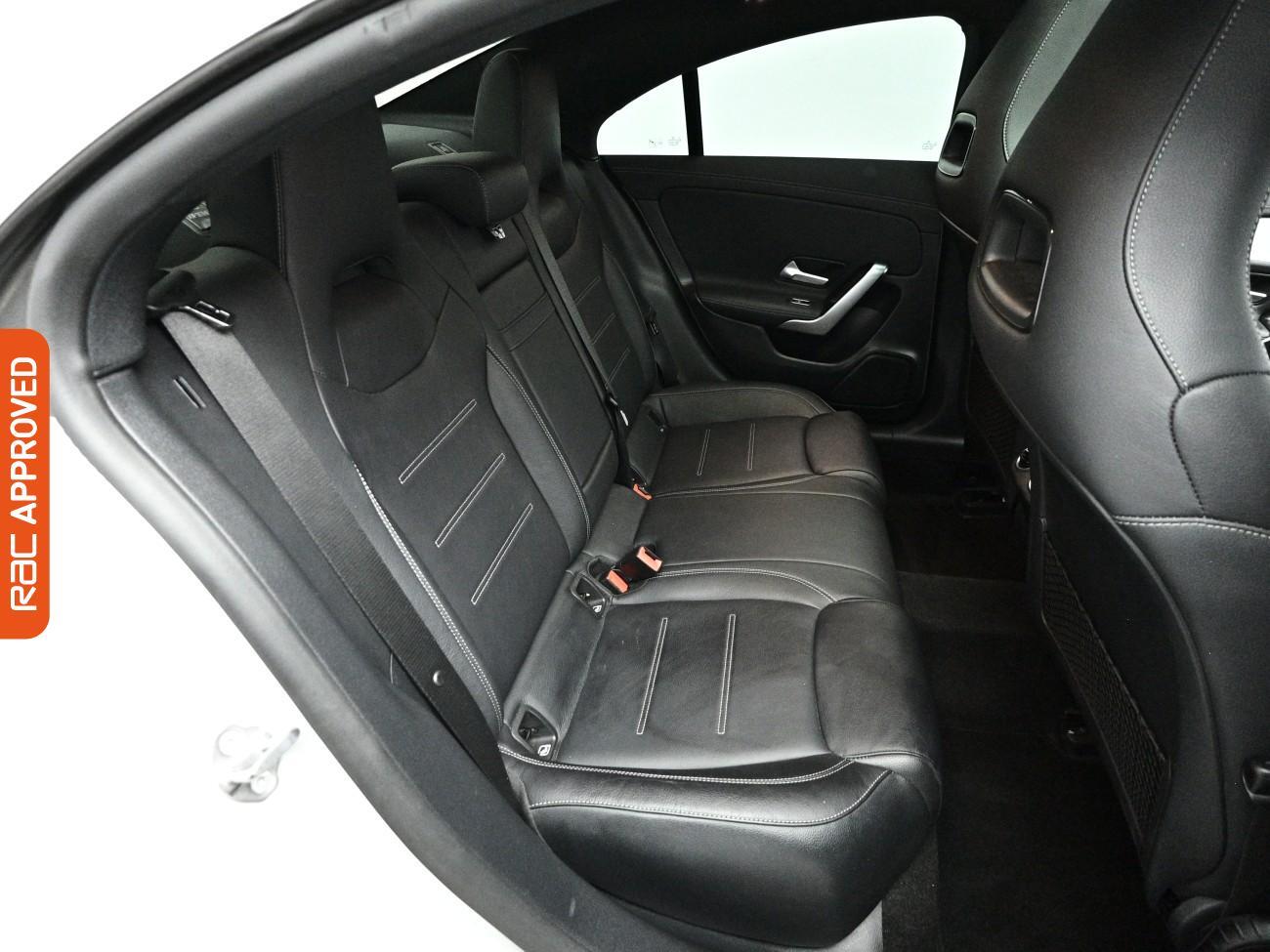 Mercedes-Benz Cla view 13