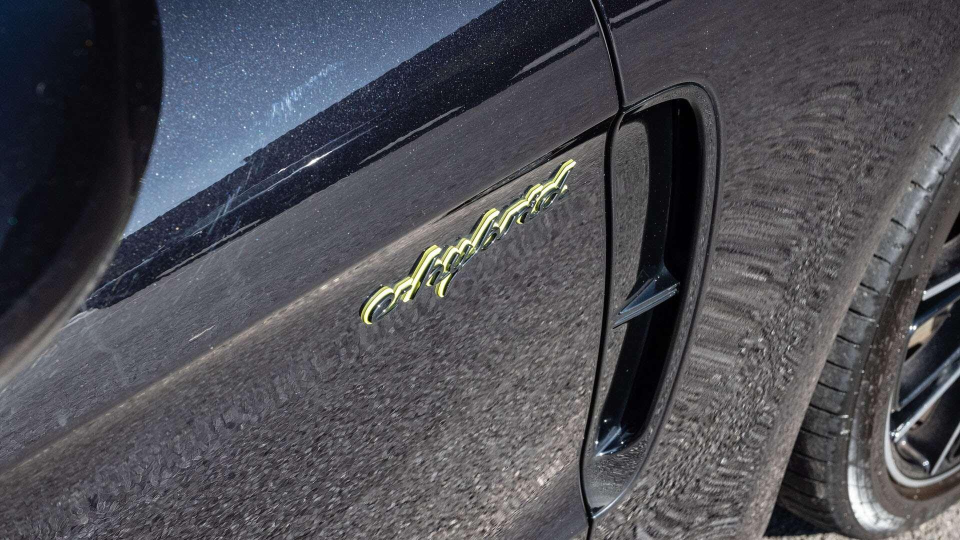 Porsche Panamera view 34