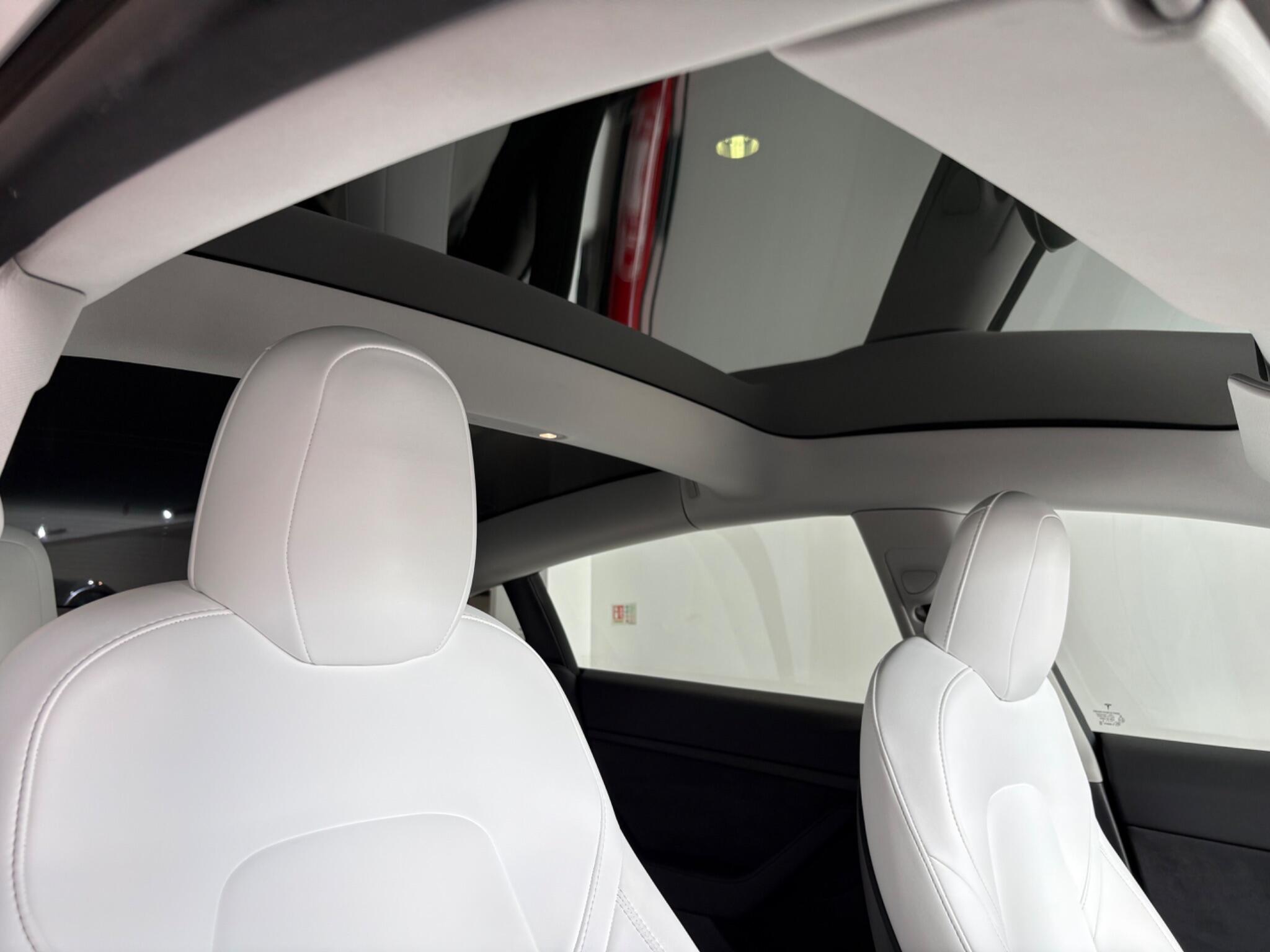 Tesla Model 3 view 24