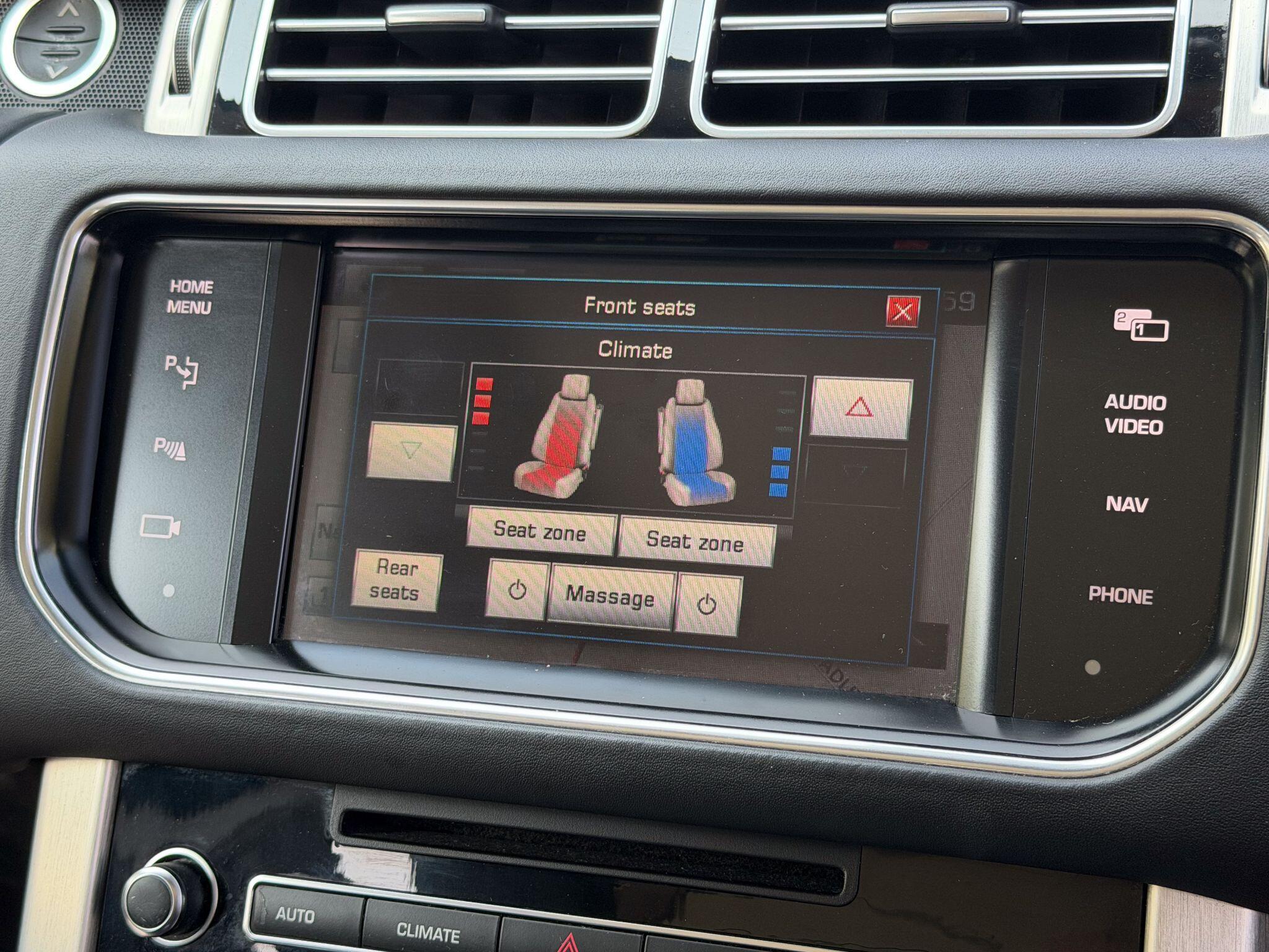 Land Rover Range Rover view 22