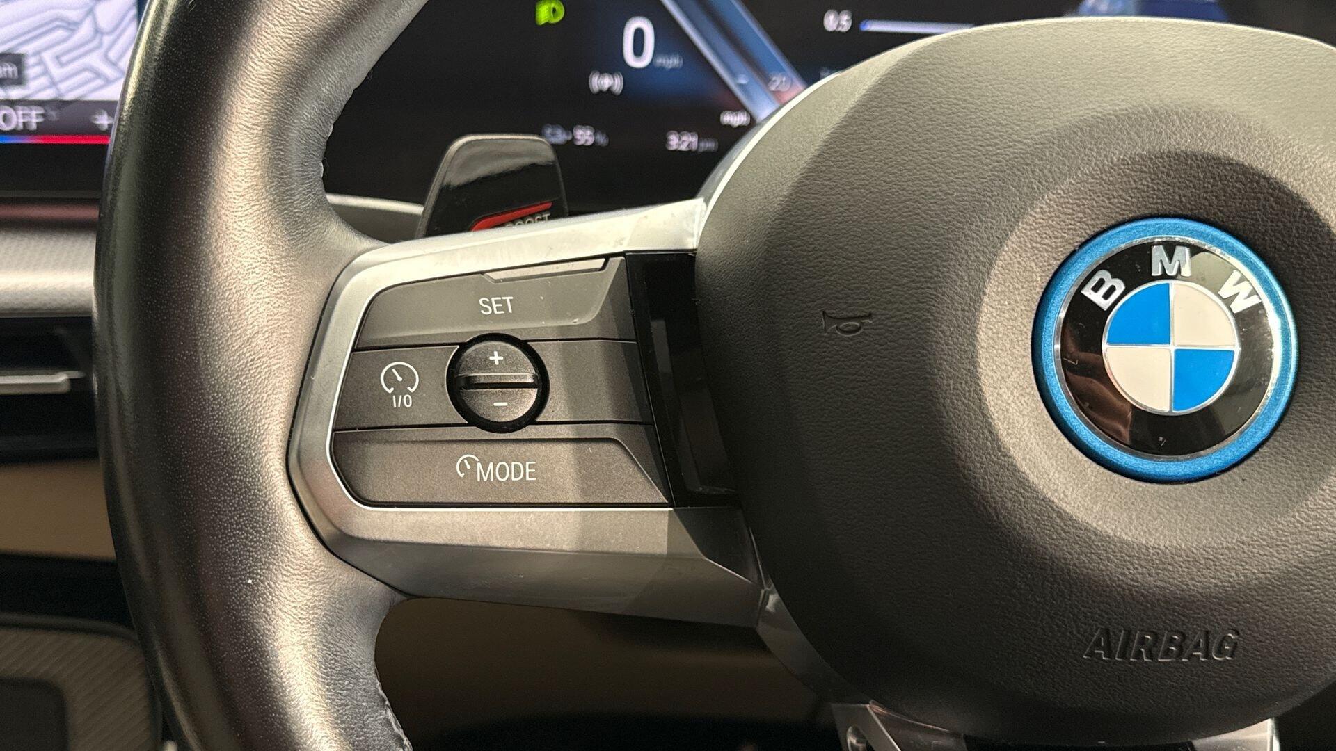 BMW iX1 view 17
