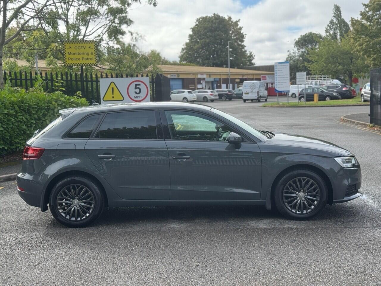 Audi A3 view 8
