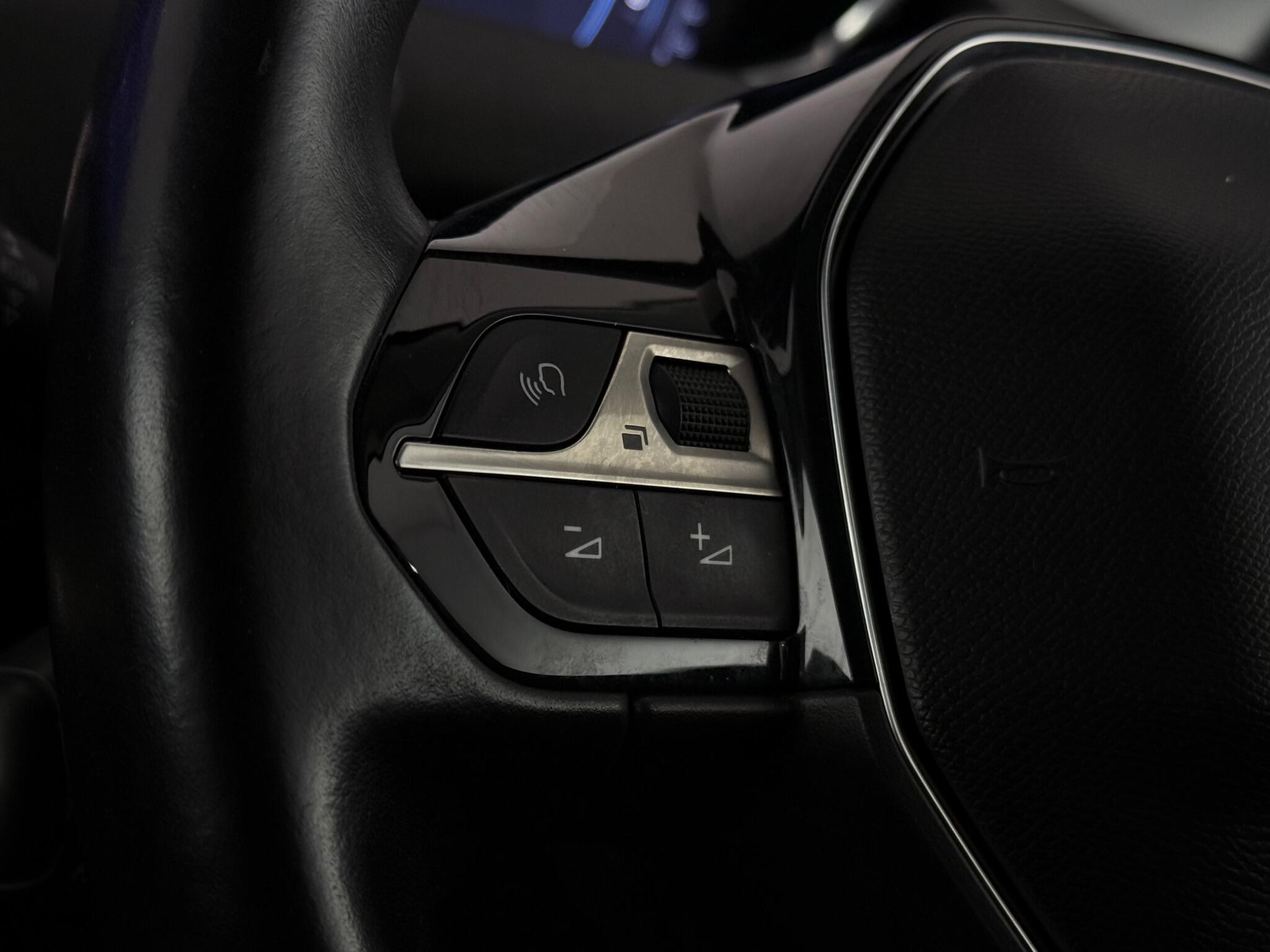 Peugeot 3008 view 14