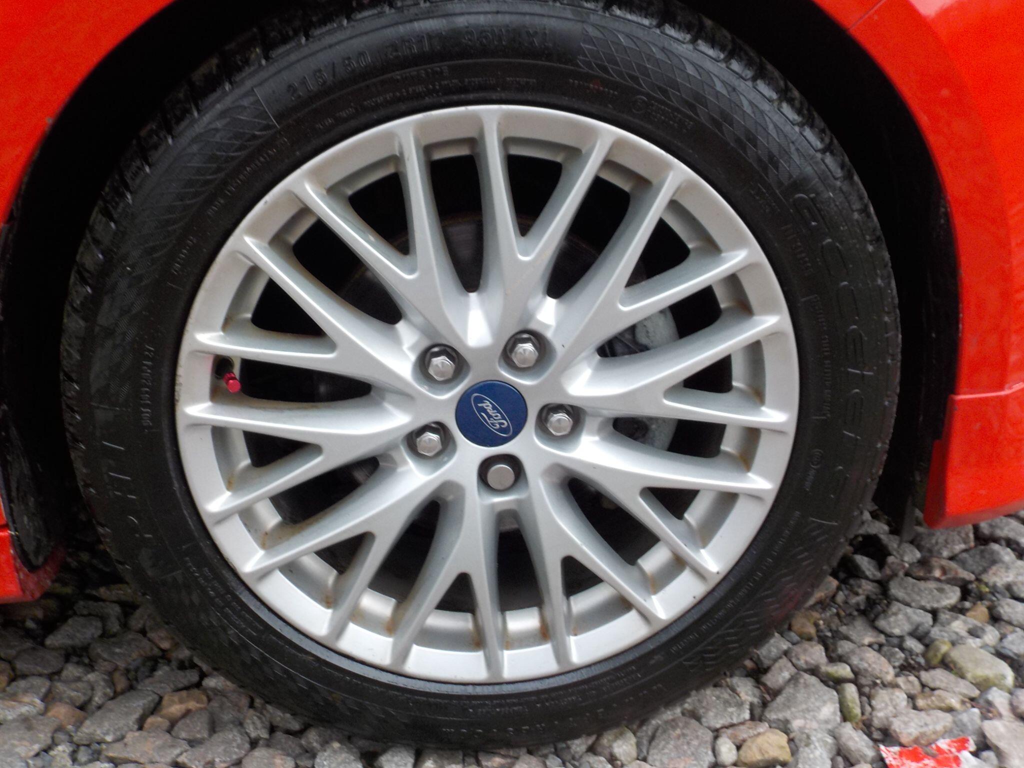 Ford Focus 1.6 TDCi Zetec S Euro 5 (s/s) 5dr