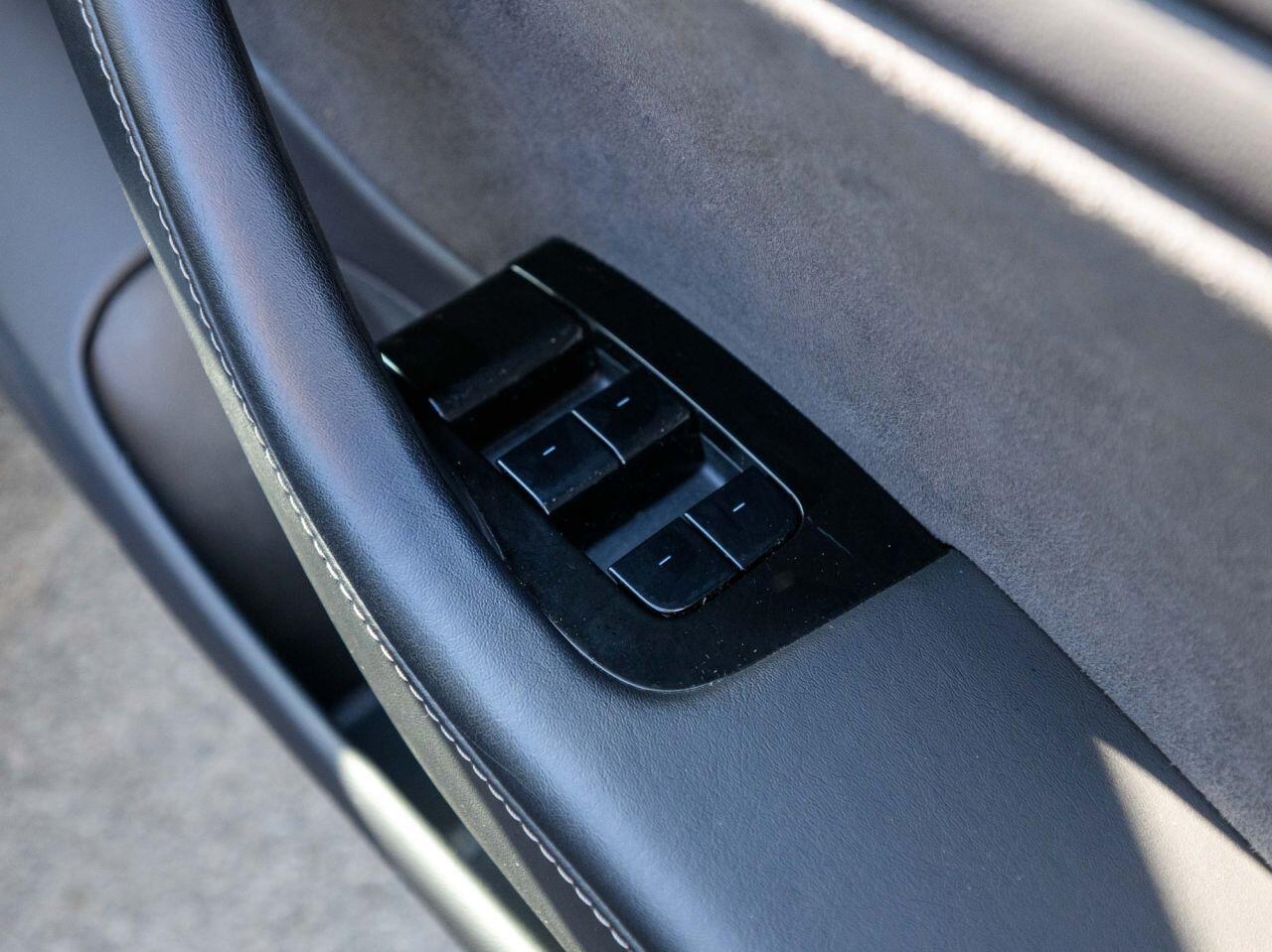 Tesla Model 3 view 20