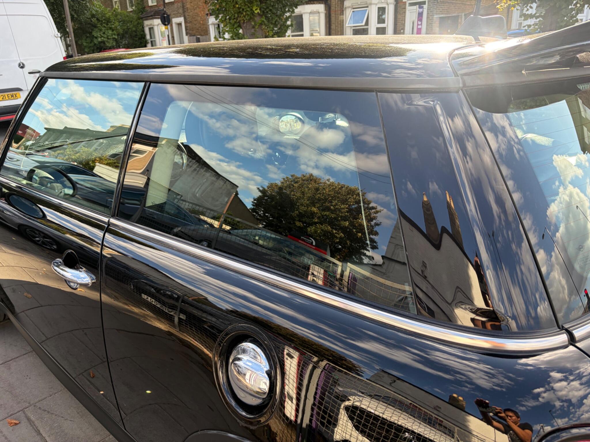 Mini Hatch view 35