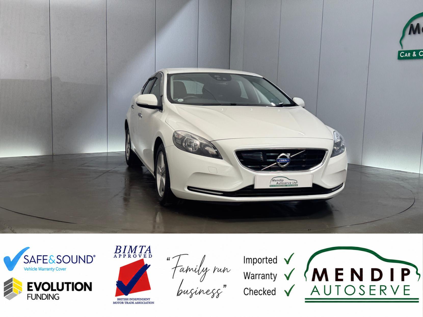 Volvo V40 view 43