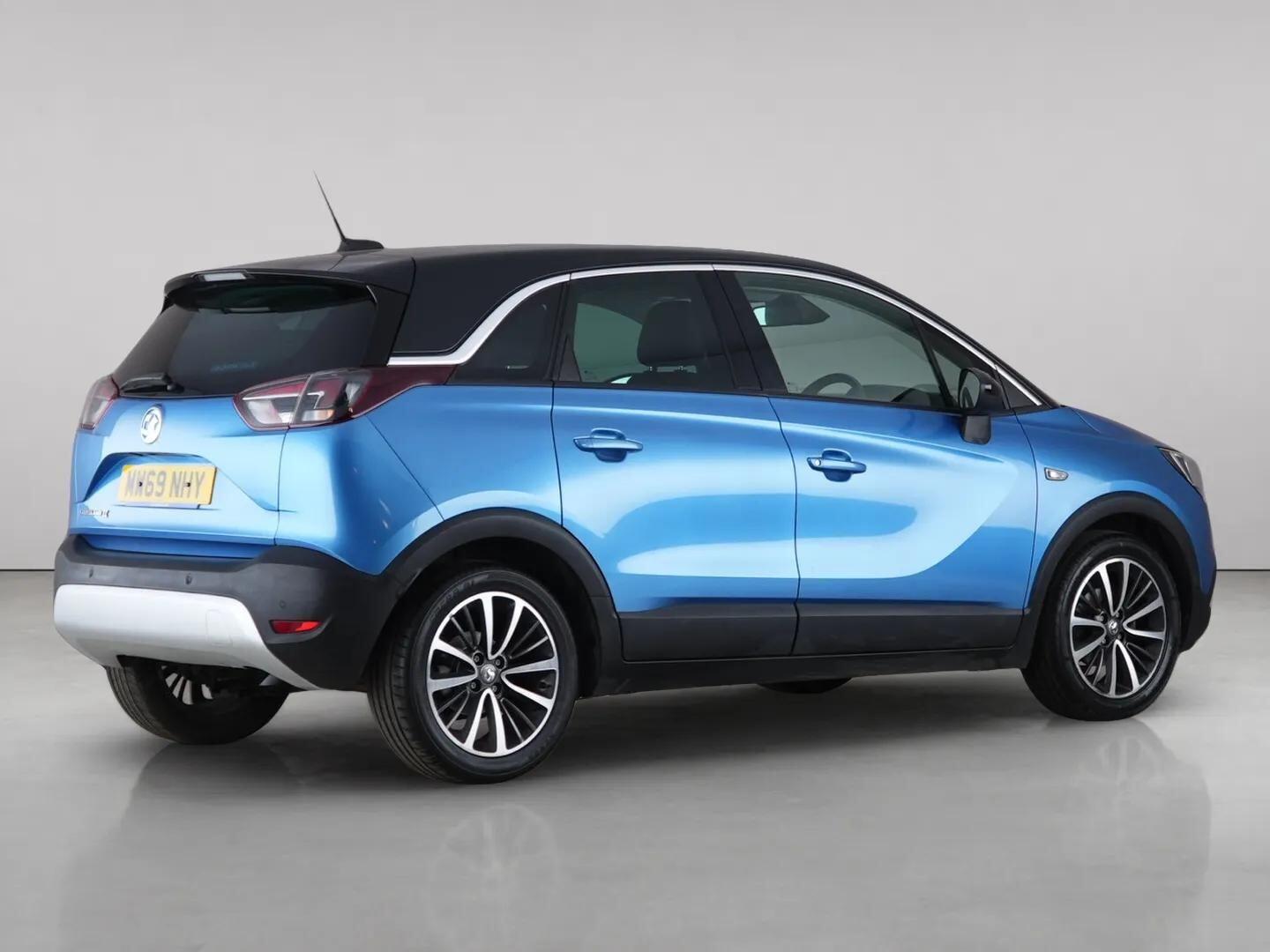 Vauxhall Crossland X view 10