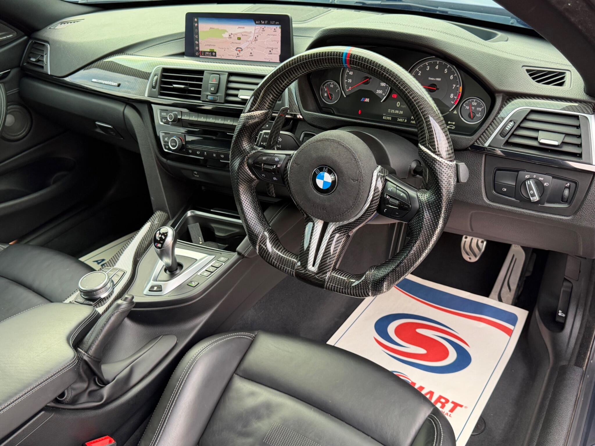 BMW M4 view 21