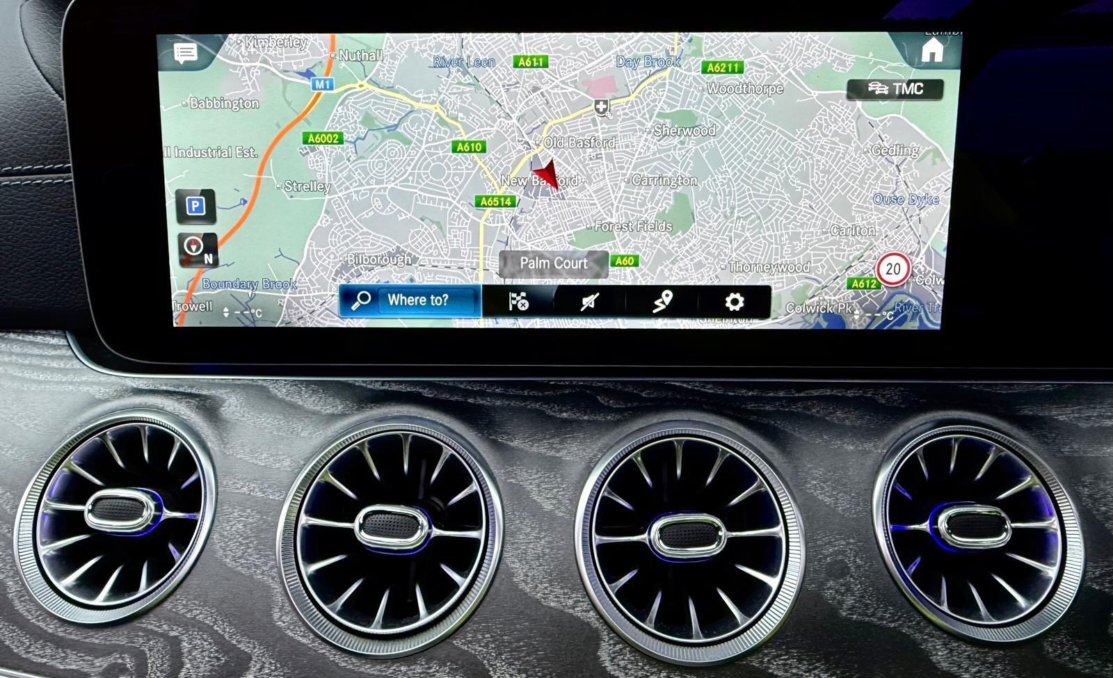 Mercedes-Benz E-Class view 21