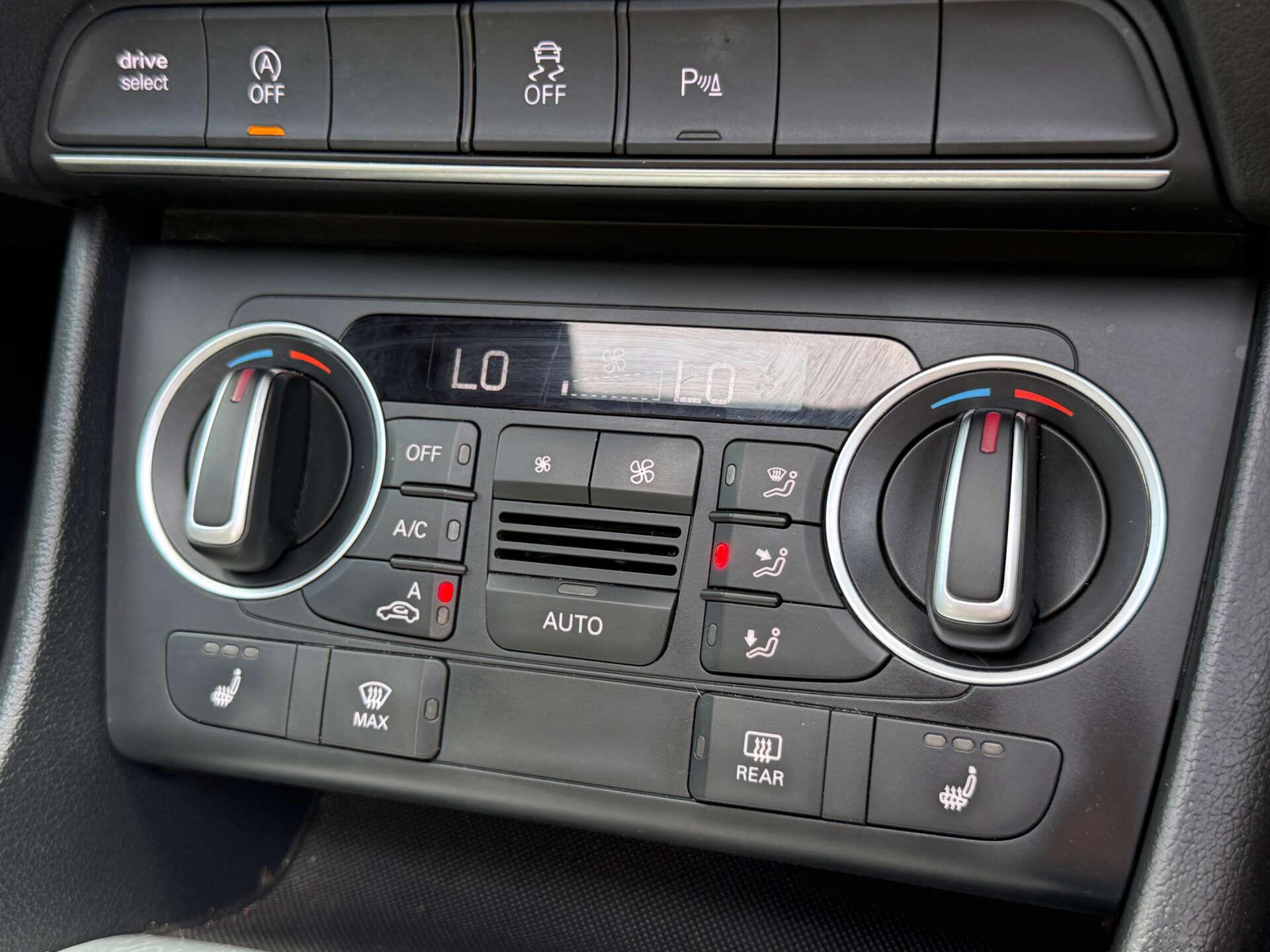 Audi Q3 view 49