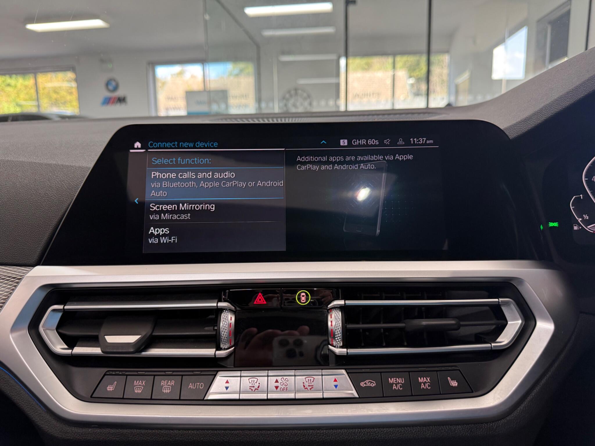 BMW 3 Series view 11