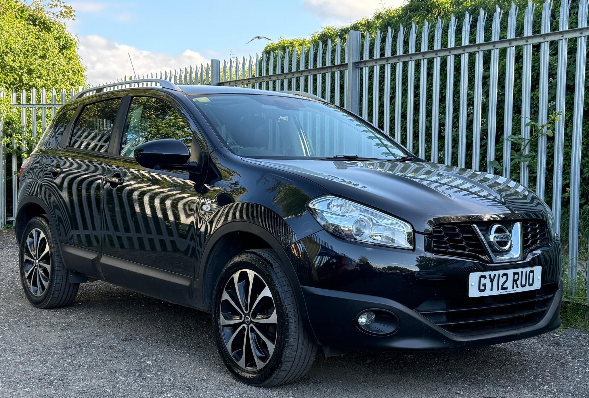 2012 Nissan Qashqai image 1