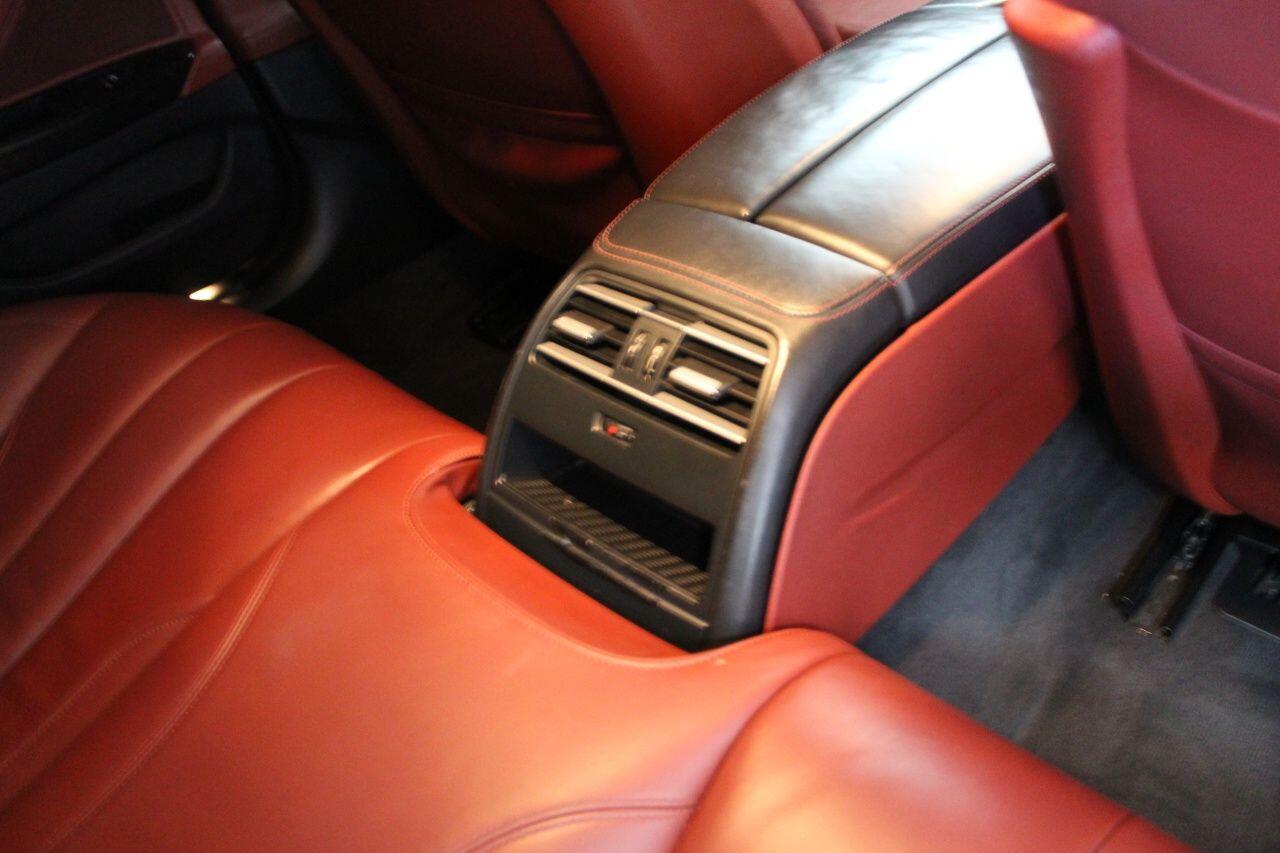 BMW 6 Series view 56