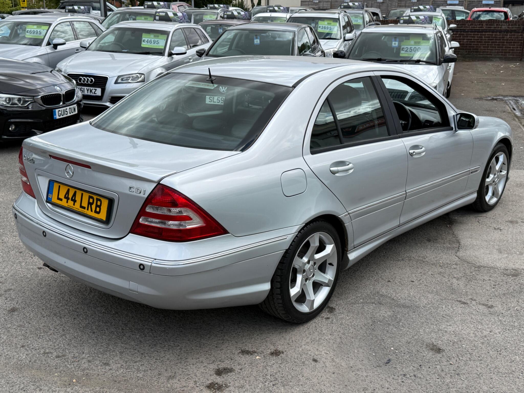 Mercedes-Benz C Class - Image 18