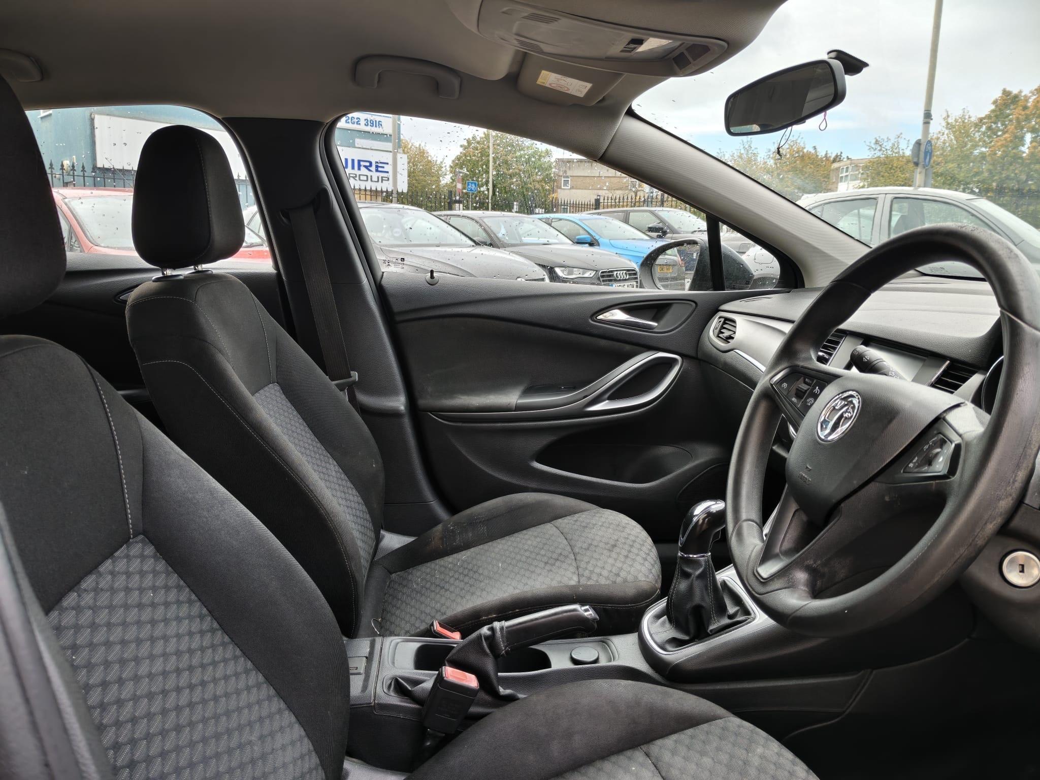 Vauxhall Astra view 10