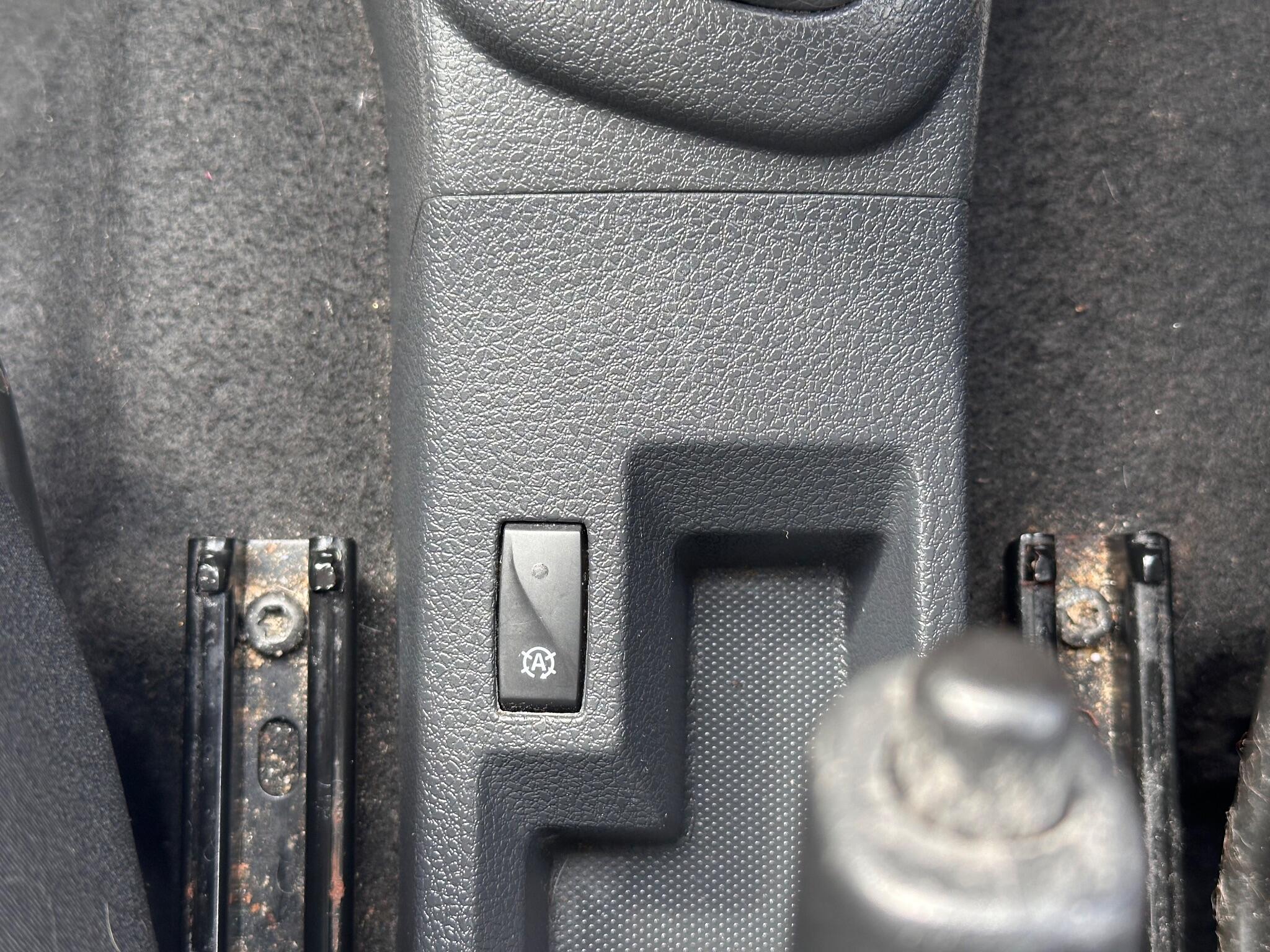 Dacia Sandero view 41
