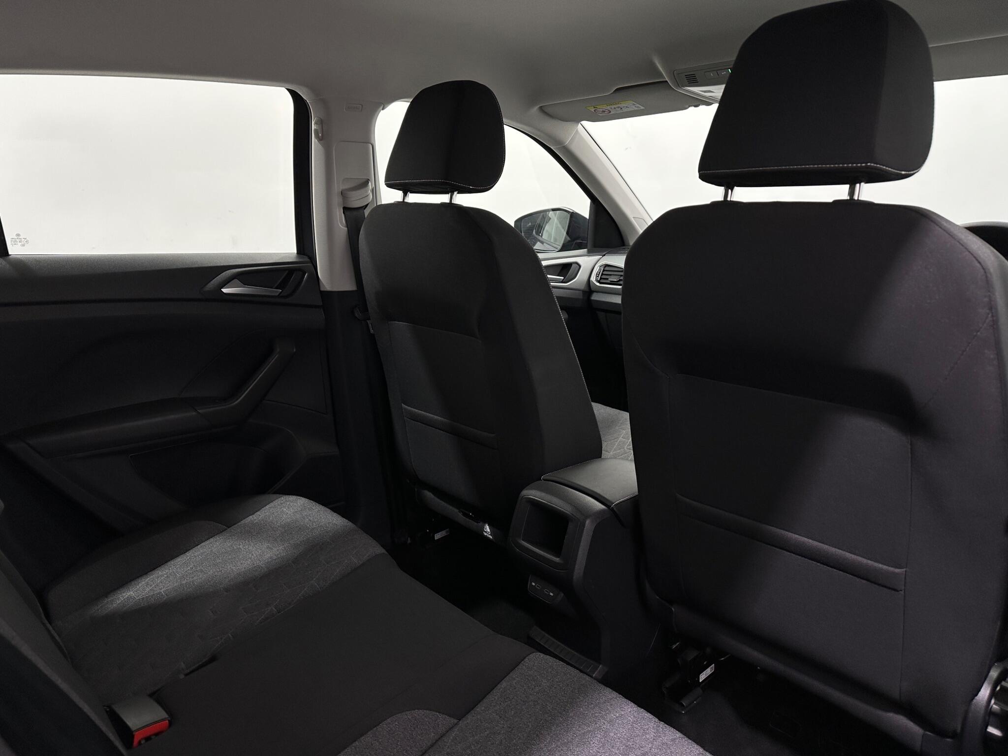 Volkswagen T-Cross view 40