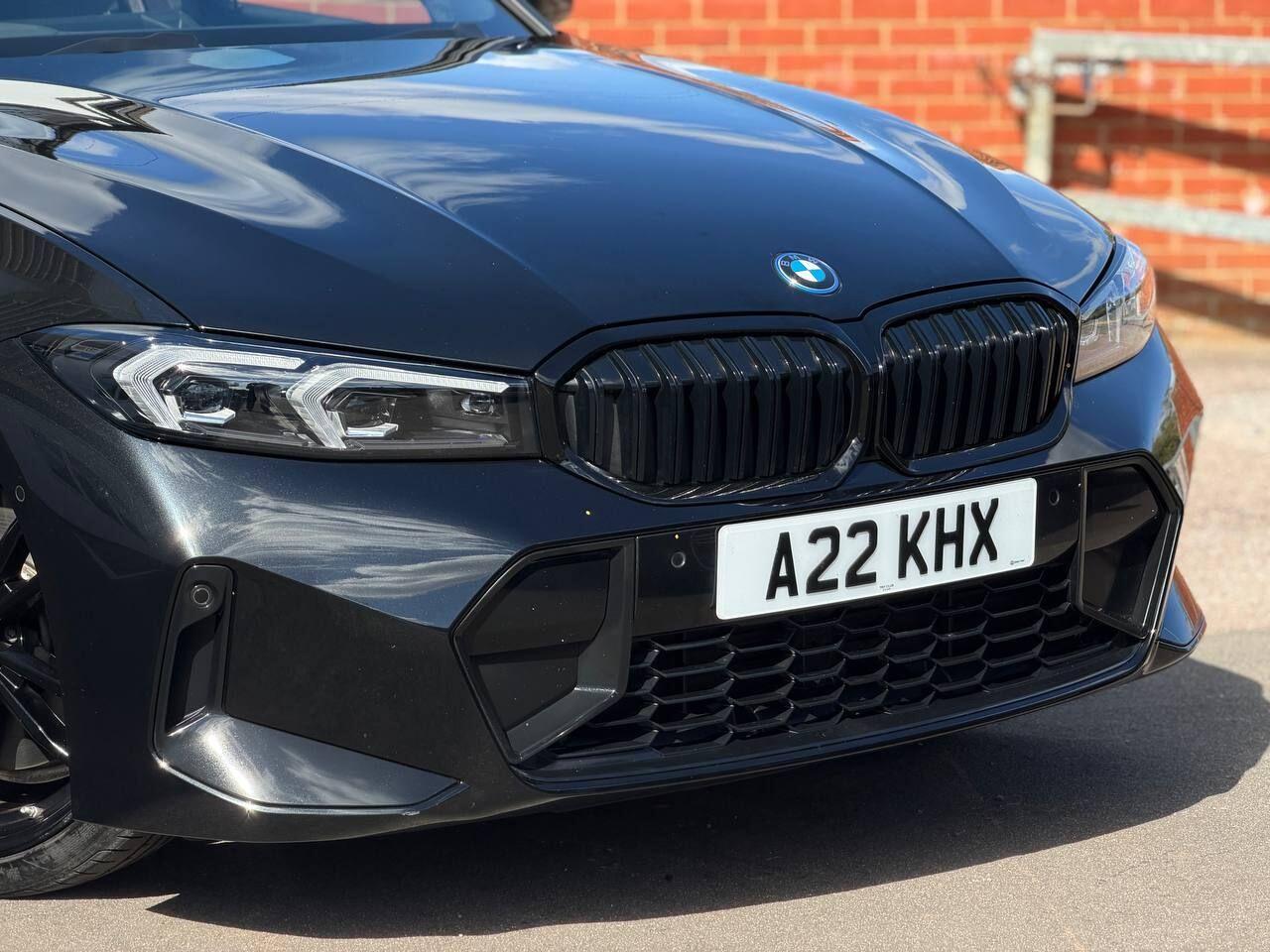 BMW 3 Series view 58