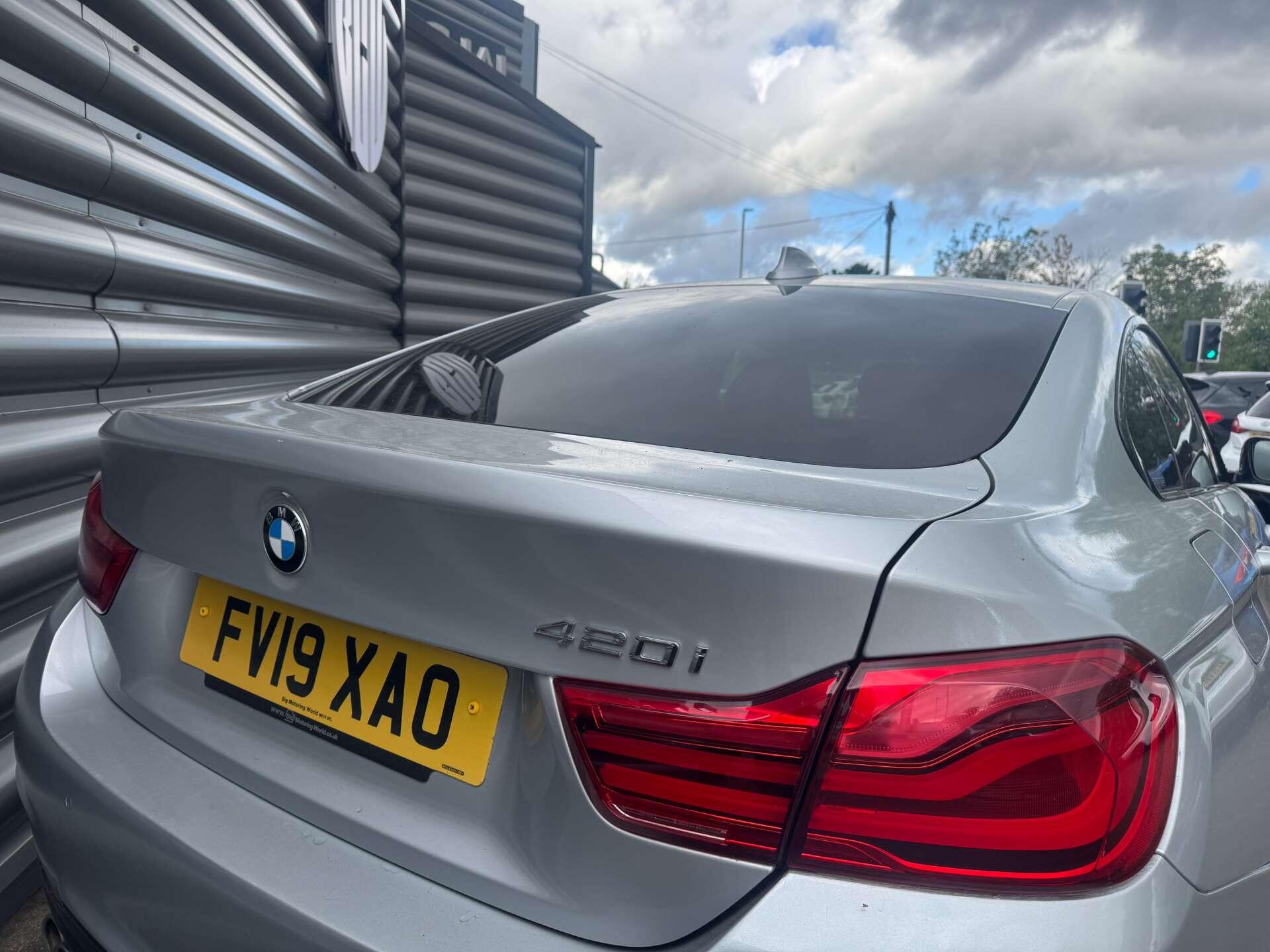 BMW 4 Series view 10