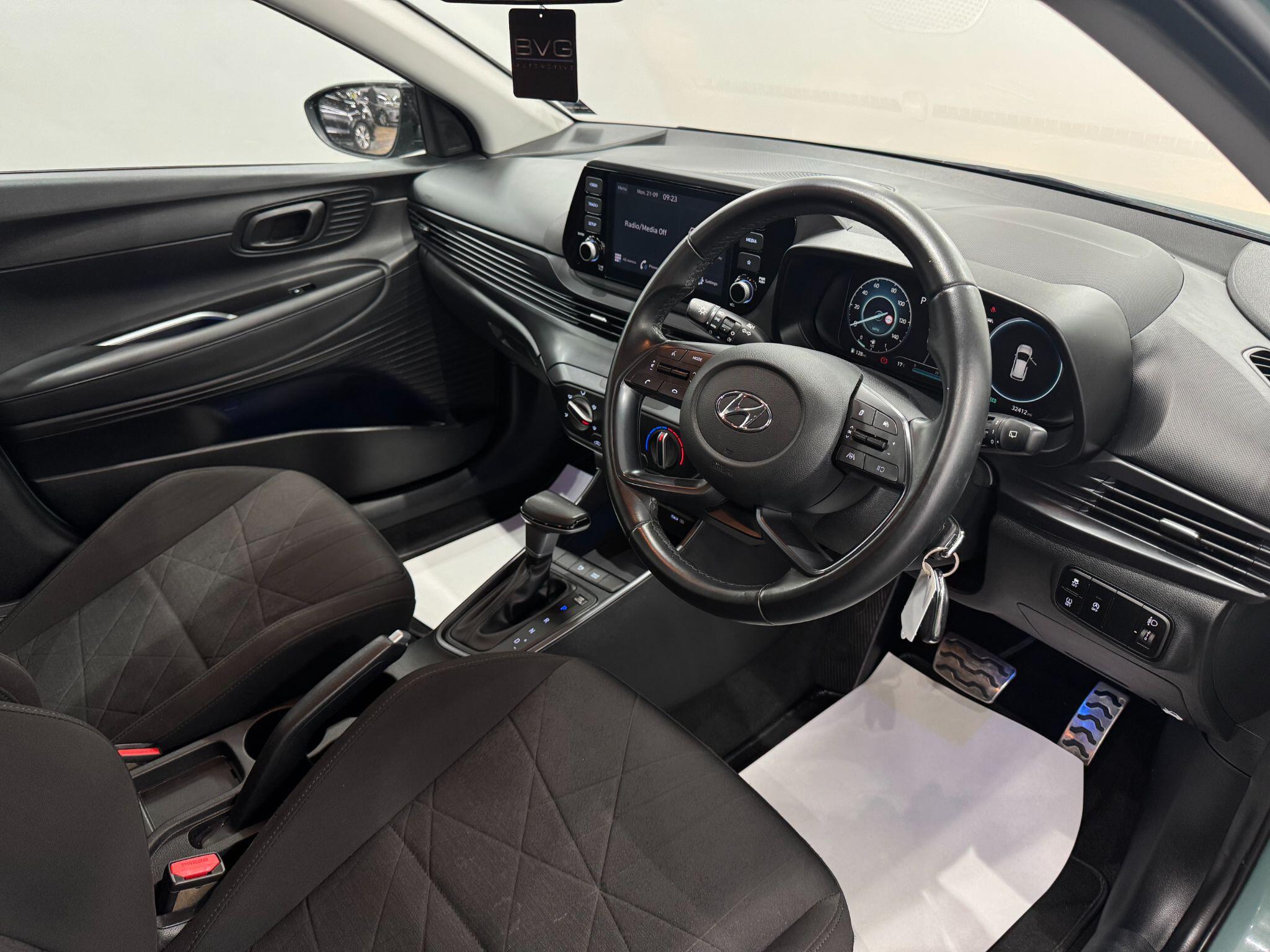 Hyundai Bayon view 30