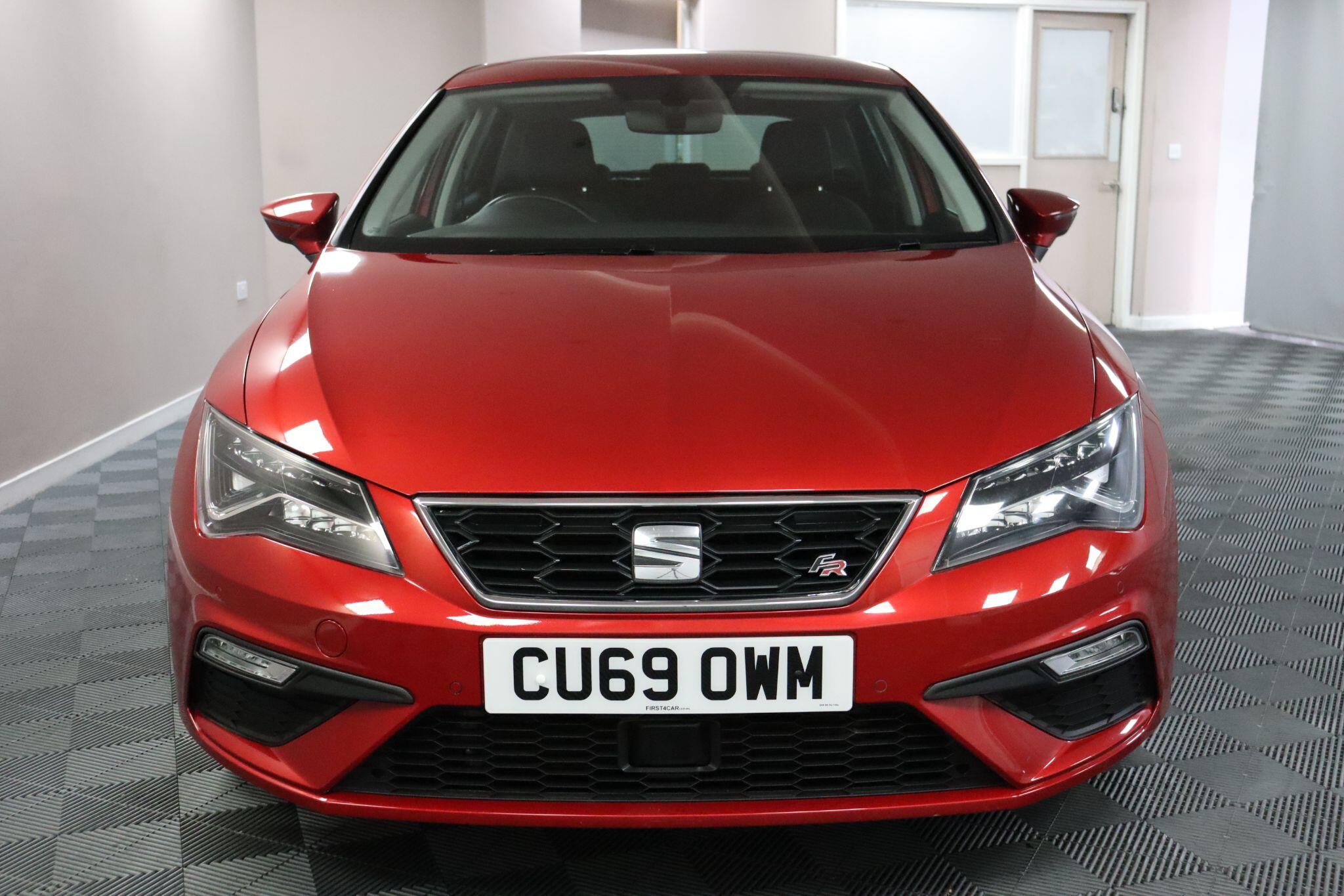 Seat Leon Leon view 2