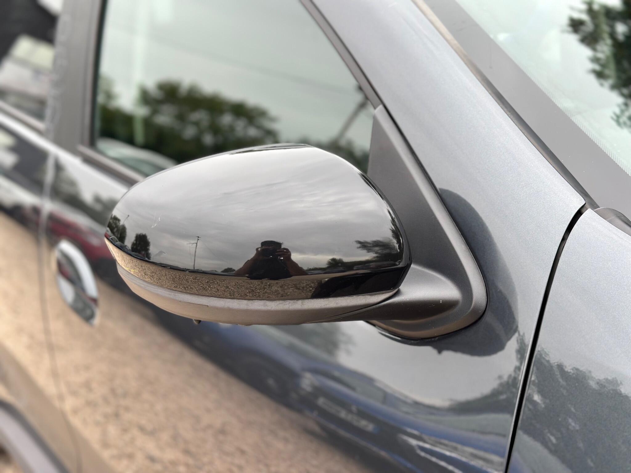 Dacia Duster view 21