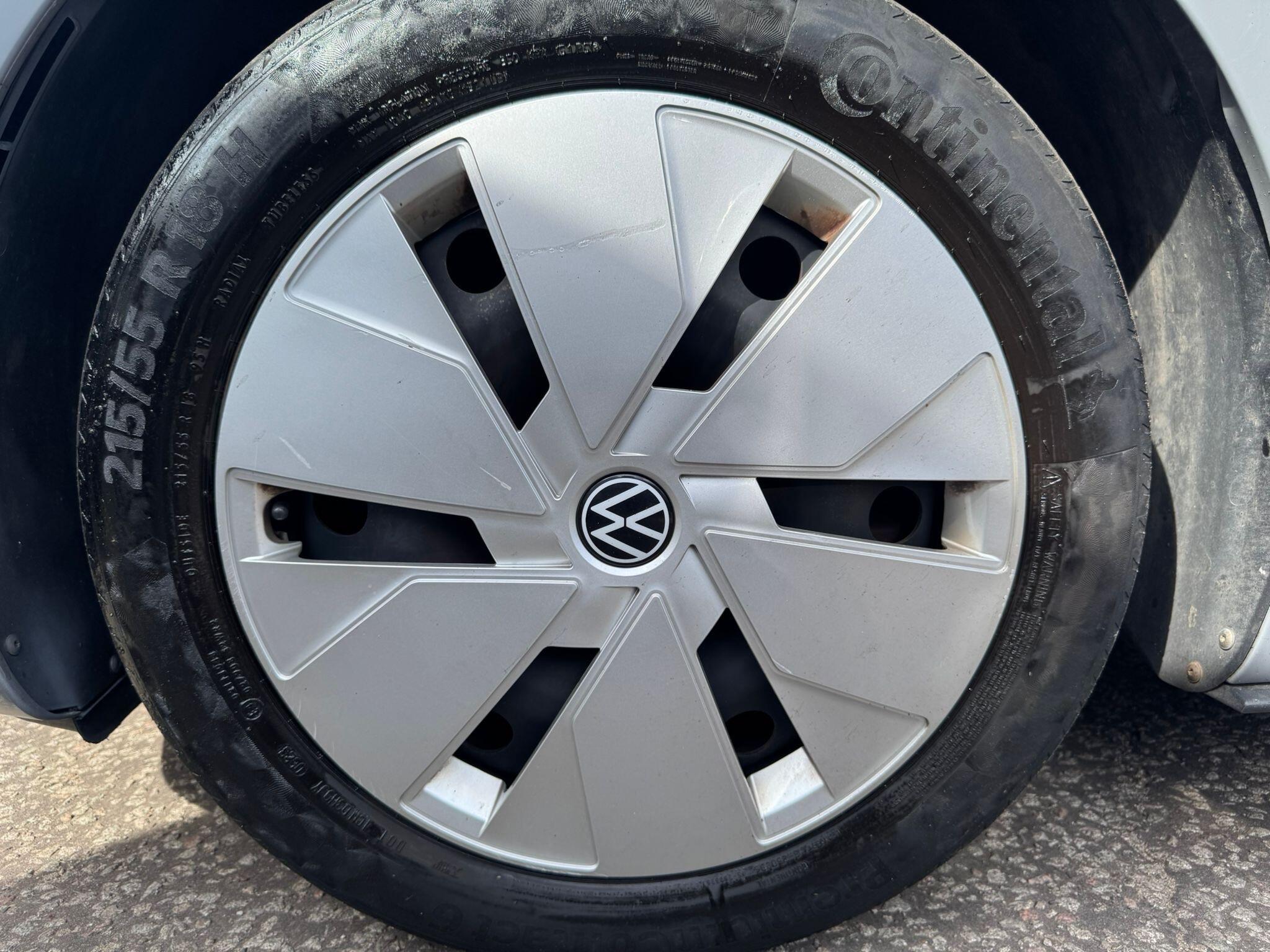 Volkswagen Id.3 view 80
