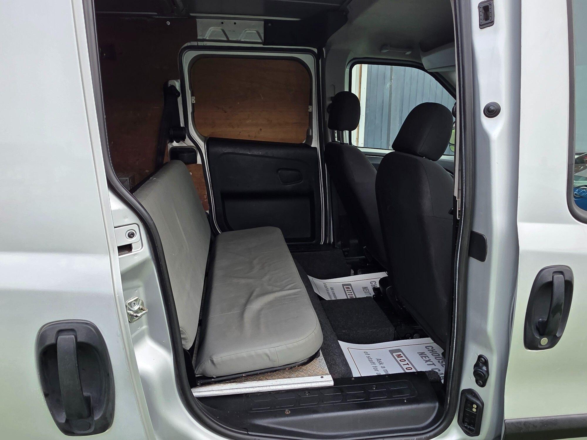 Vauxhall Combo view 14
