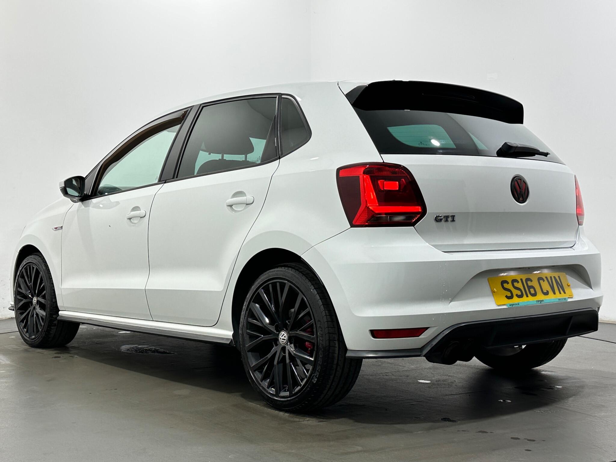 Volkswagen Polo view 45