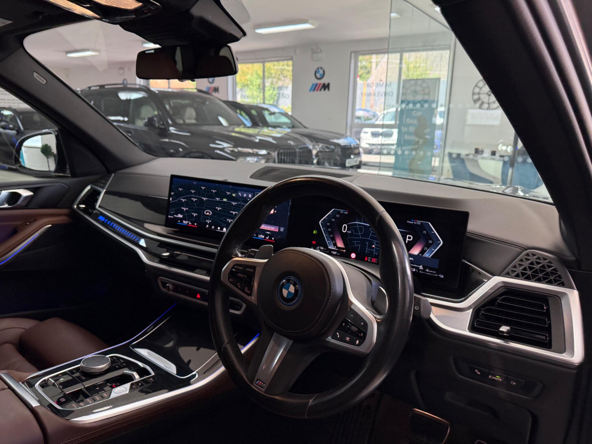 BMW X5 view 37