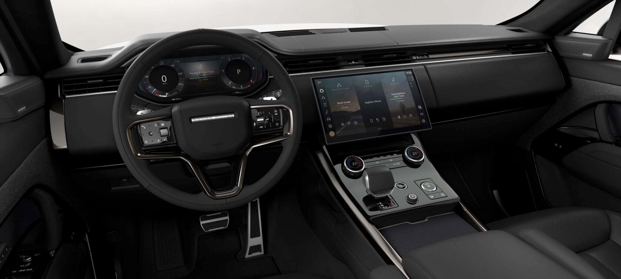 Land Rover Range Rover Sport view 4